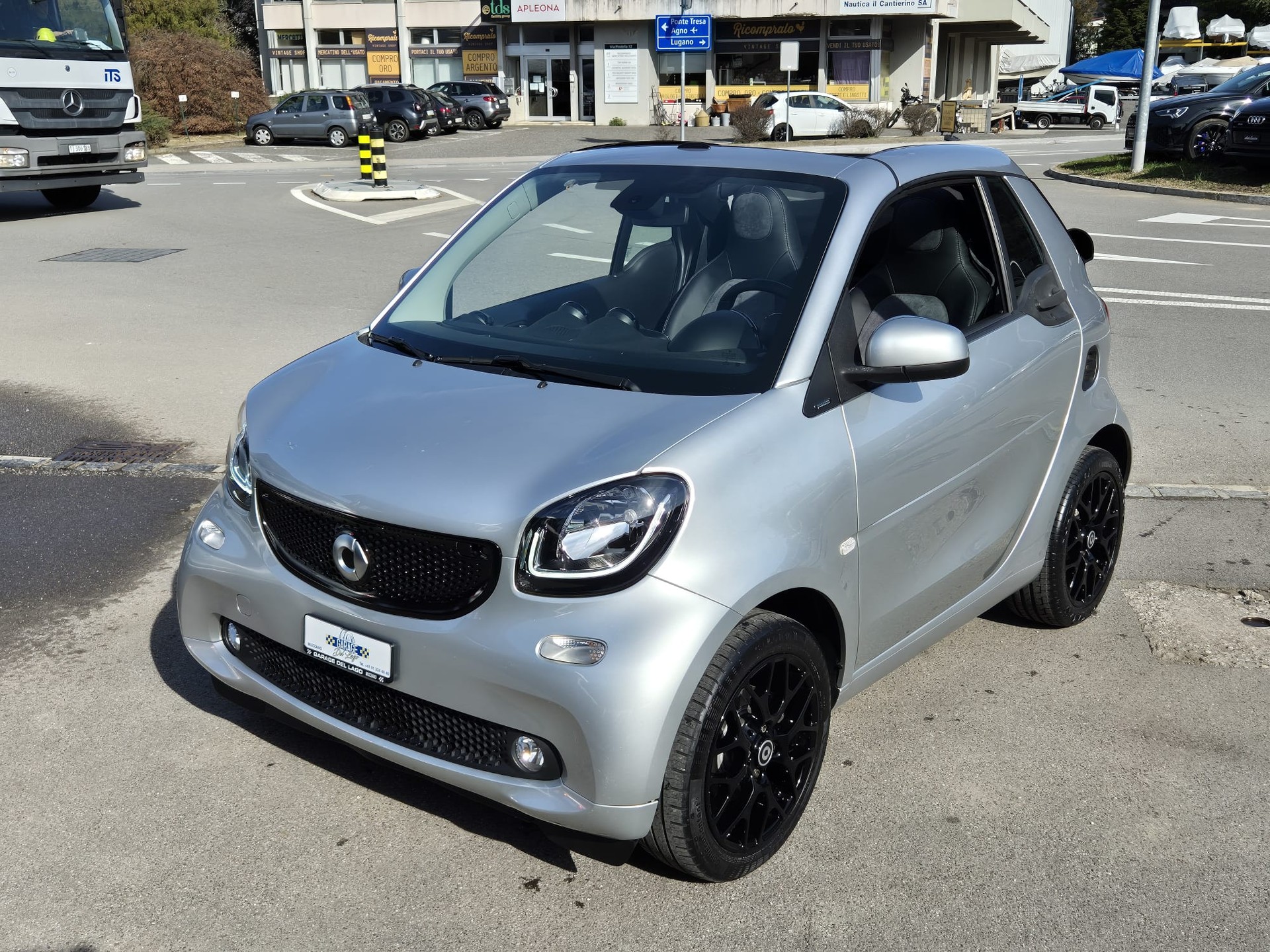 SMART fortwo cabrio twinmatic Maserati-image-2