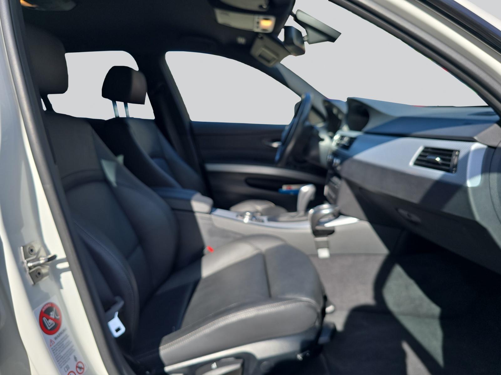 BMW 325i Touring Steptronic-image-14