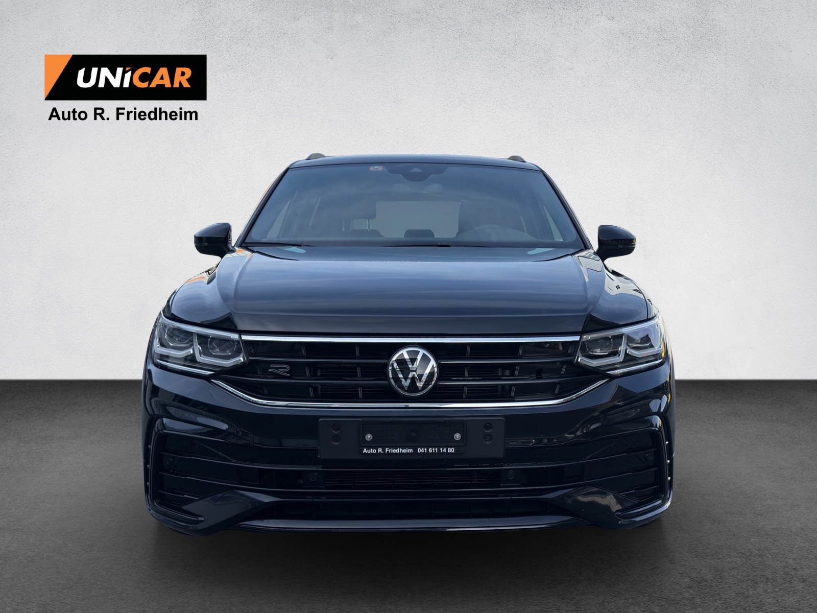 VW Tiguan 2.0 TDI SCR R-Line 4Motion DSG-showroom-element-1