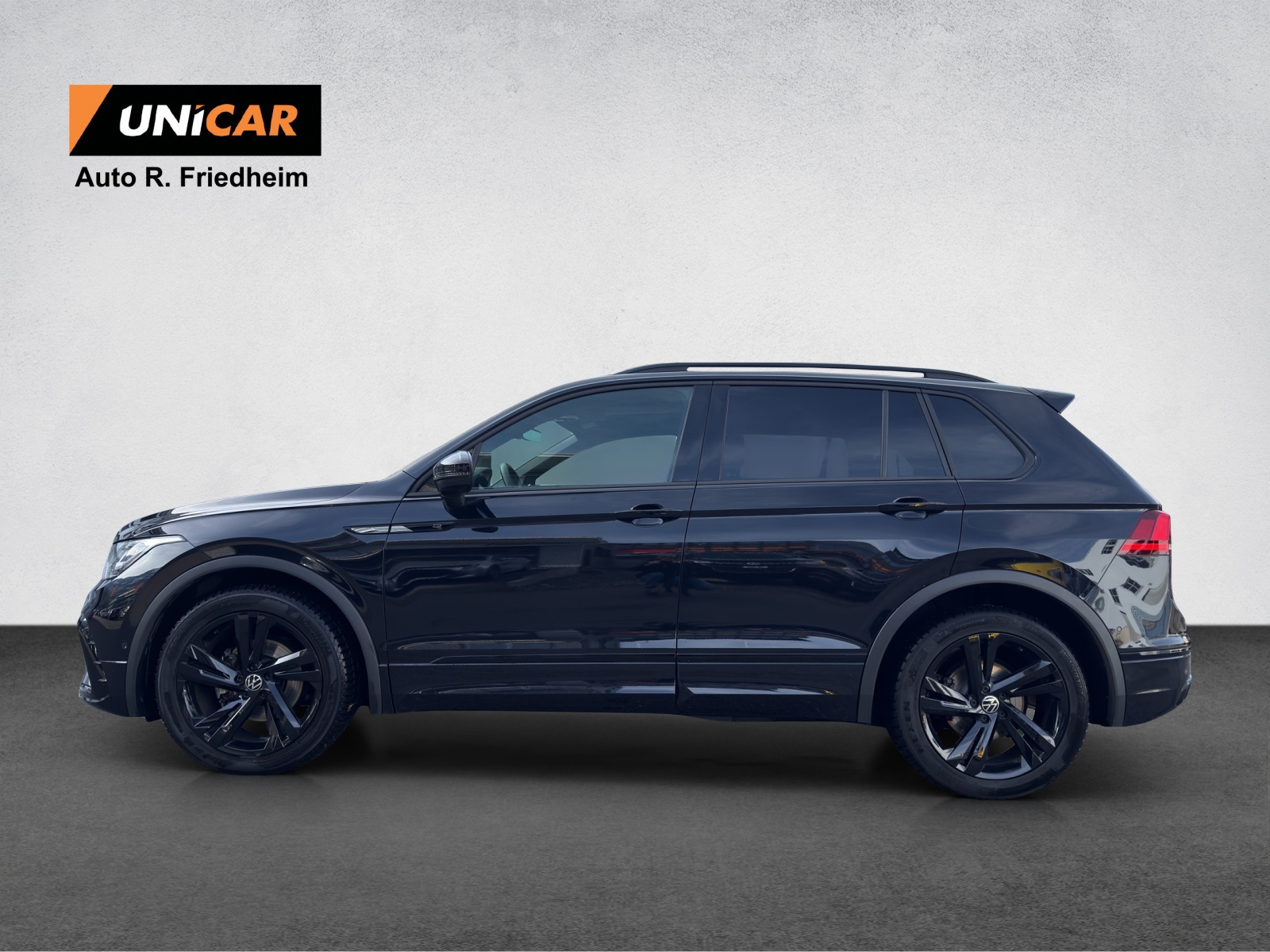 VW Tiguan 2.0 TDI SCR R-Line 4Motion DSG-showroom-element-3