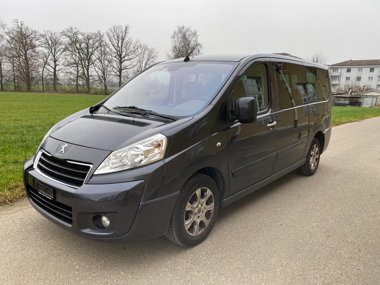 PEUGEOT Expert Tepee 2.0 HDi A Shuttle L2