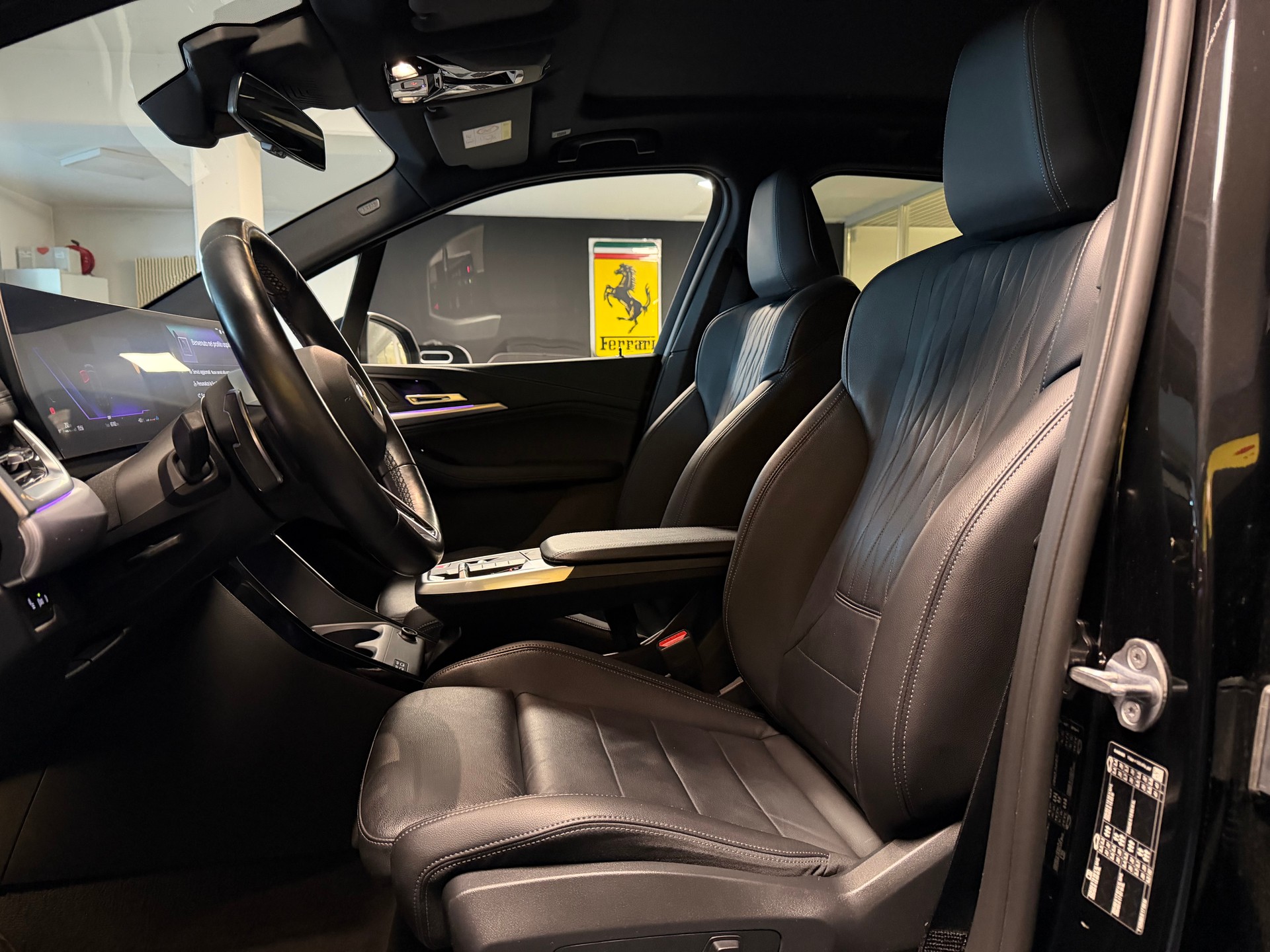 BMW 220i Active Tourer M Sport DKG-image-8