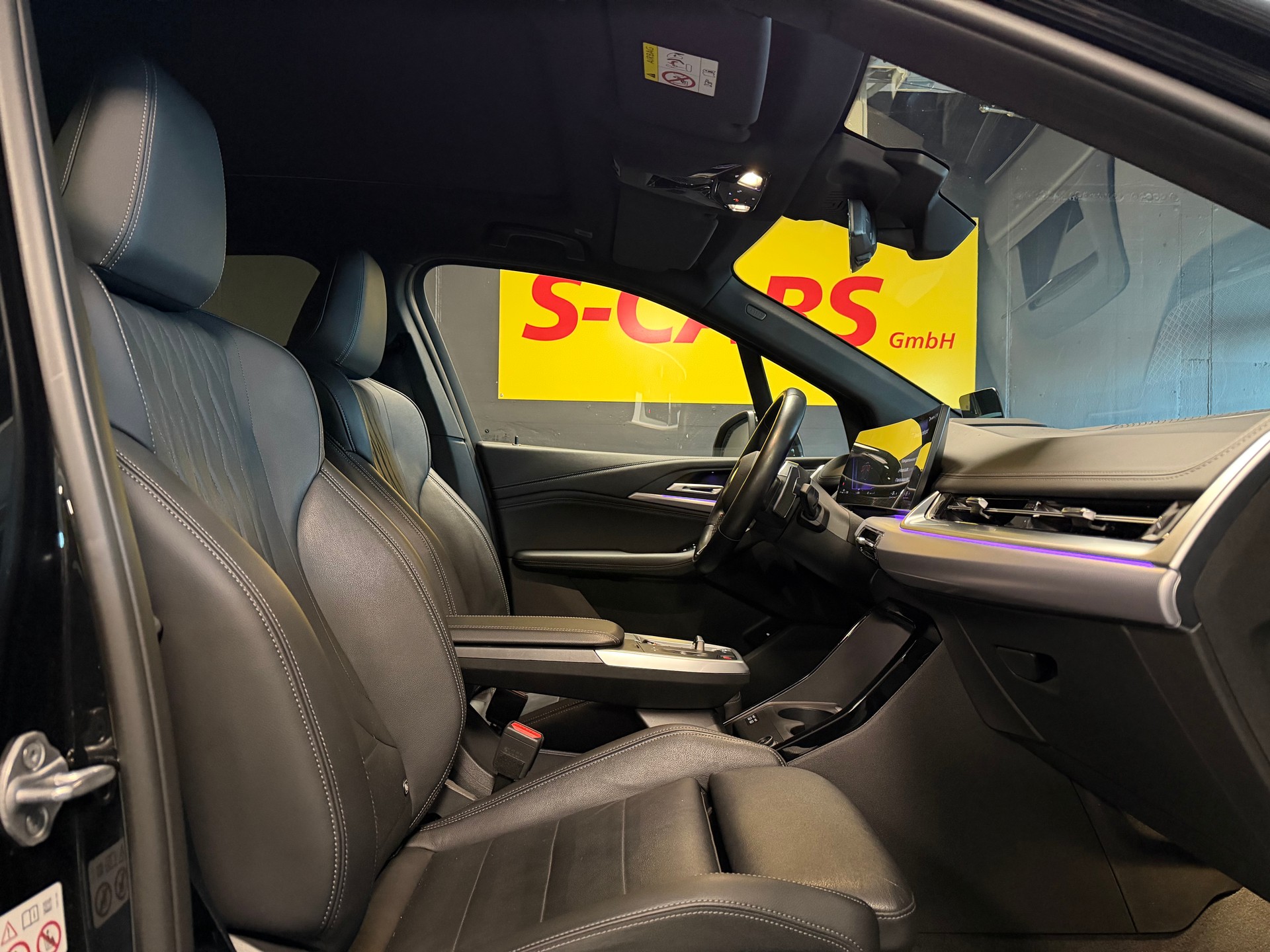 BMW 220i Active Tourer M Sport DKG-image-10