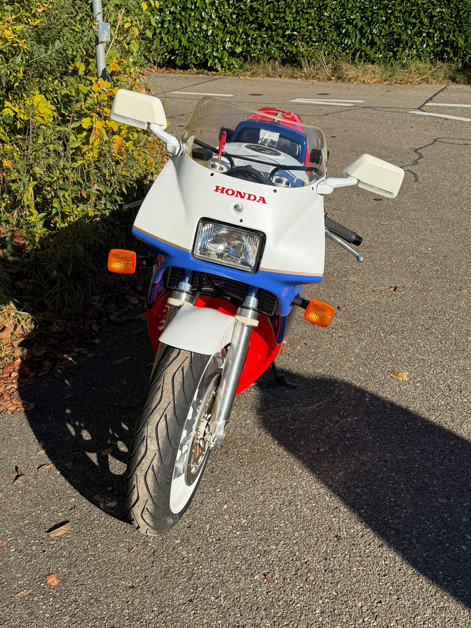 HONDA R / RC30-image-2