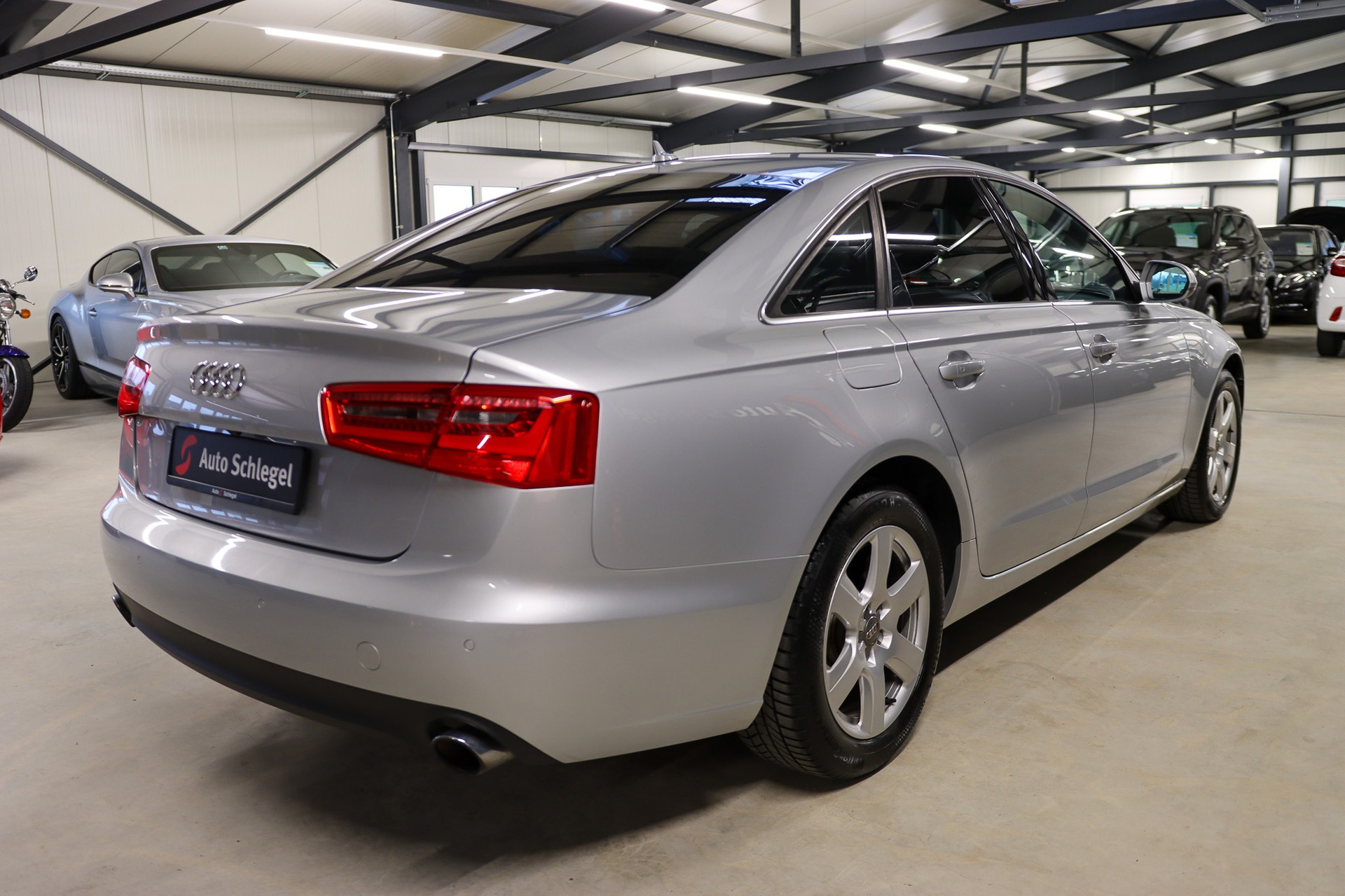 AUDI A6 Limousine 2.8 V6 FSI V6-image-5