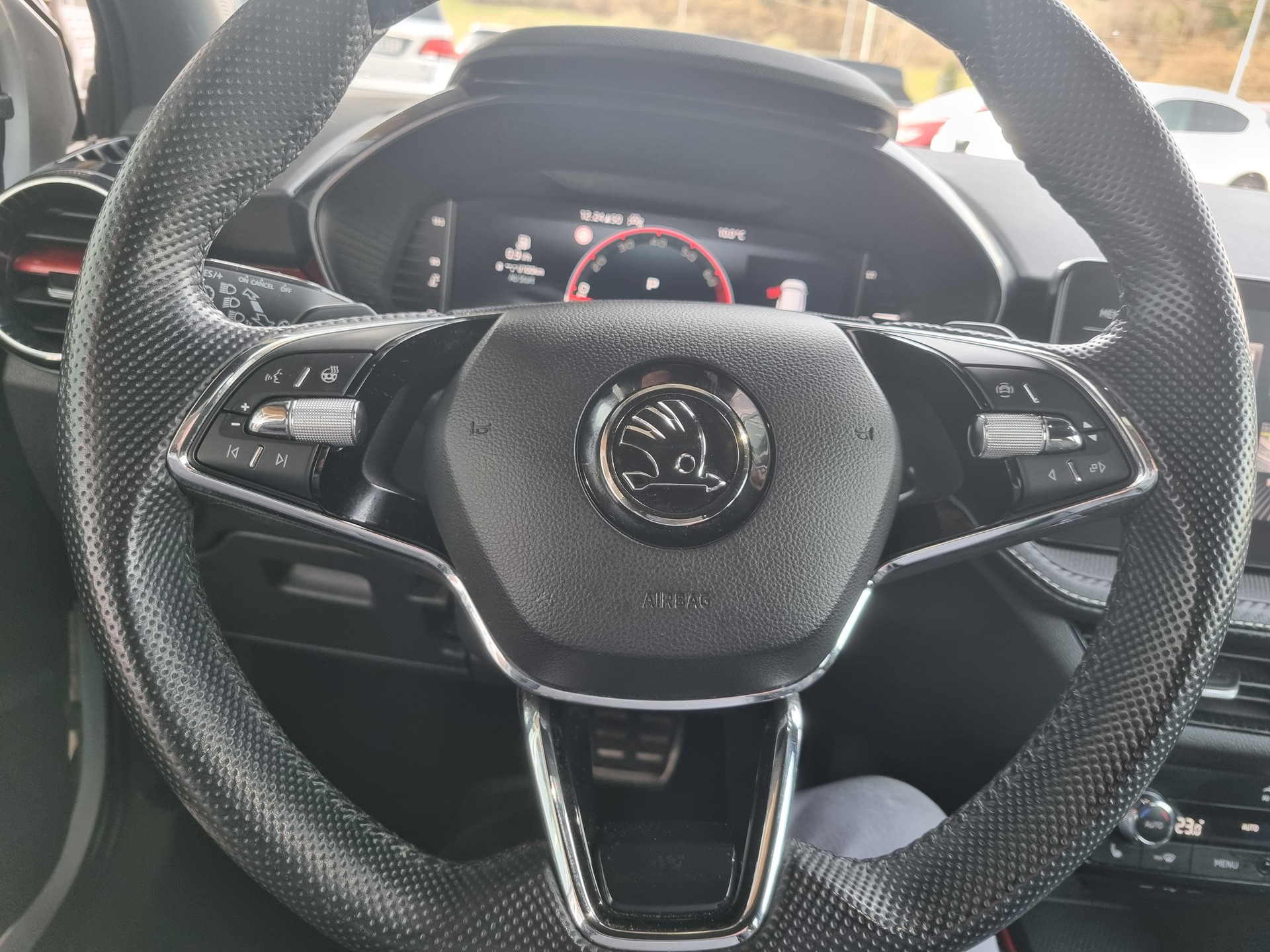 SKODA Fabia 1.5 TSI Monte Carlo DSG-image-16