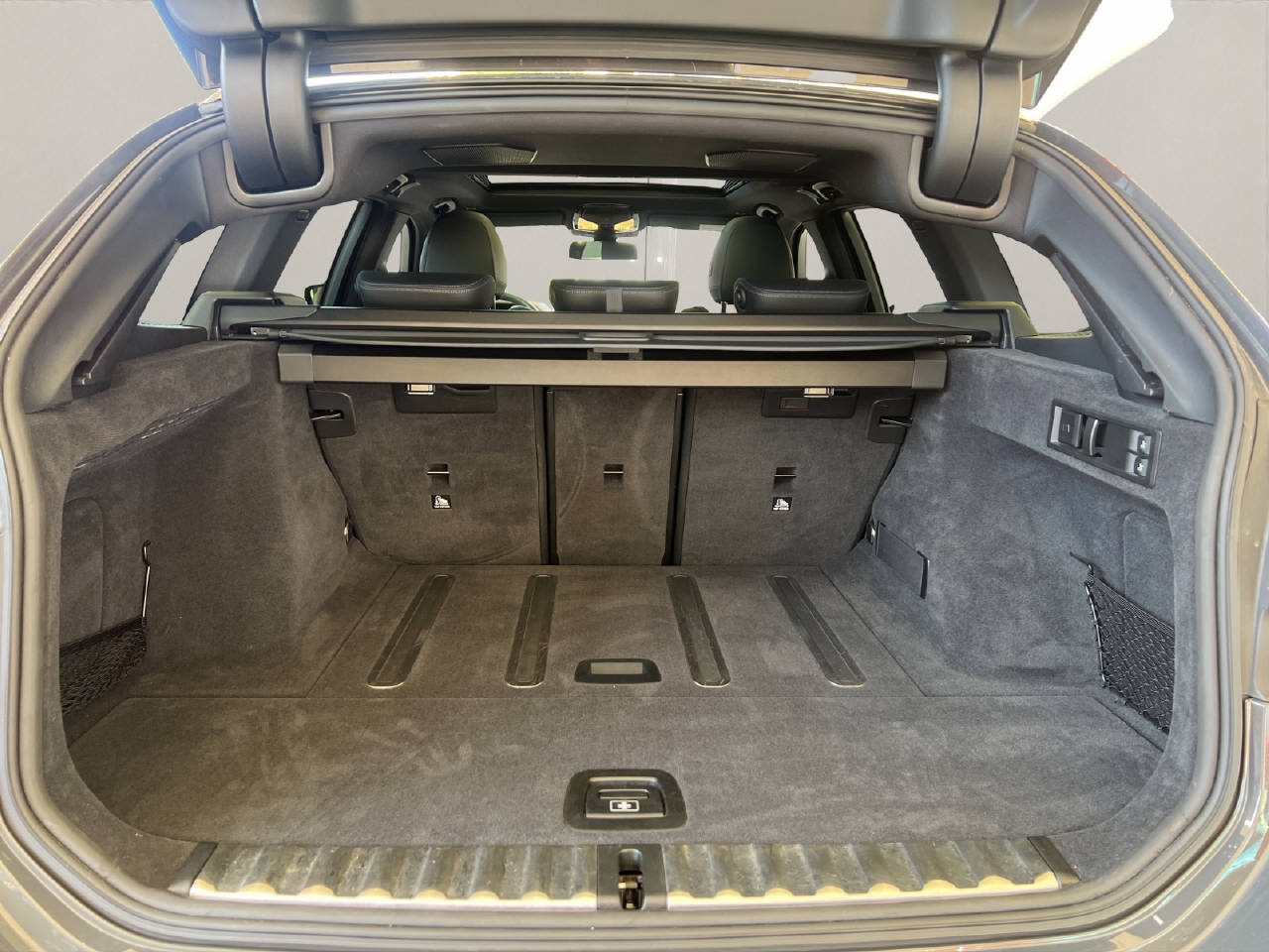BMW M340d xDrive Touring 340PS-image-22