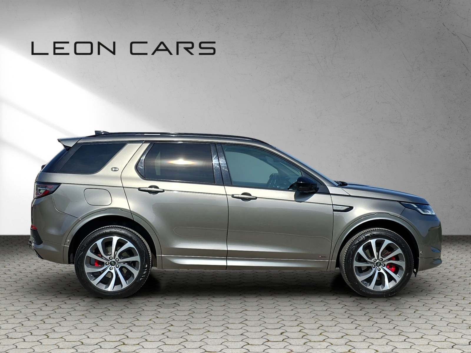 LAND ROVER Discovery Sport R Dyn D240 2.0D SD4 MHEV HSE AT9 mit AHK-image-6