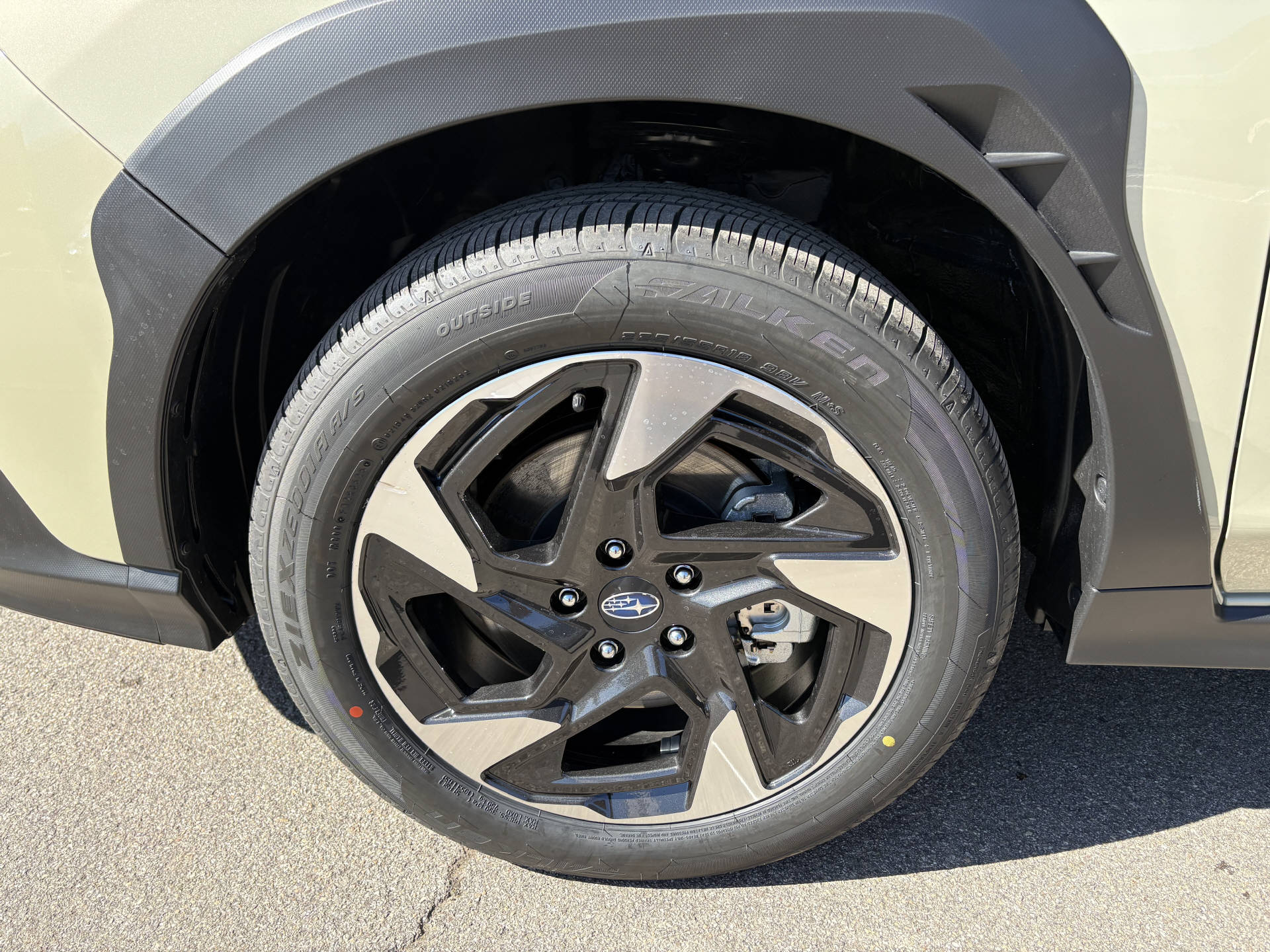 SUBARU Crosstrek 2.0i e-Boxer Swiss Plus-image-2