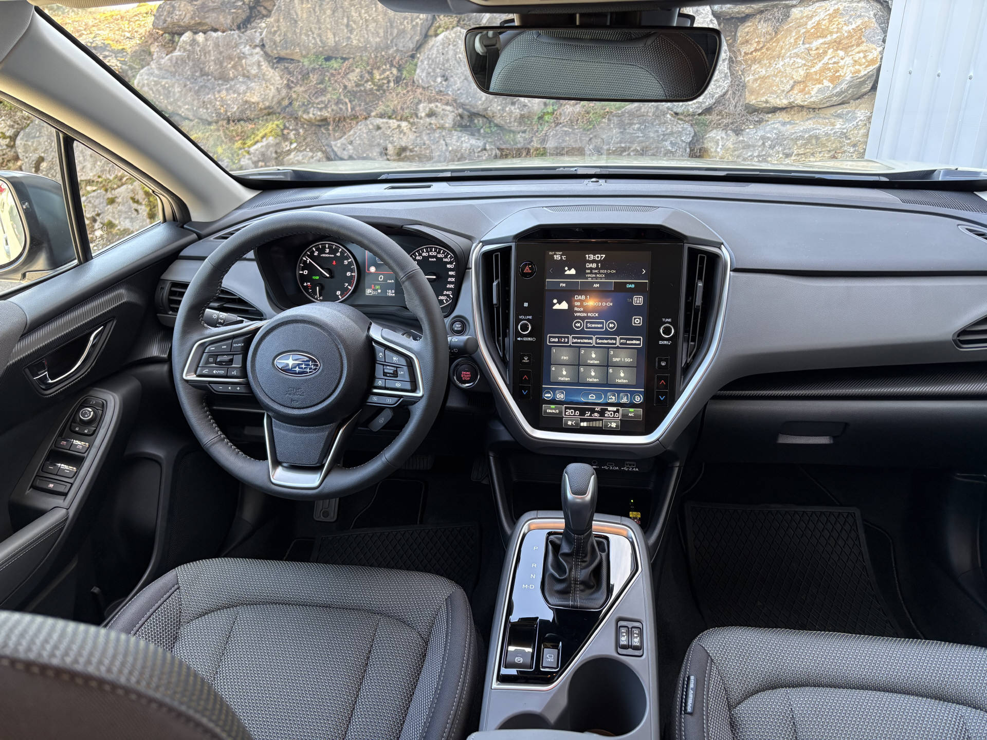 SUBARU Crosstrek 2.0i e-Boxer Swiss Plus-image-7