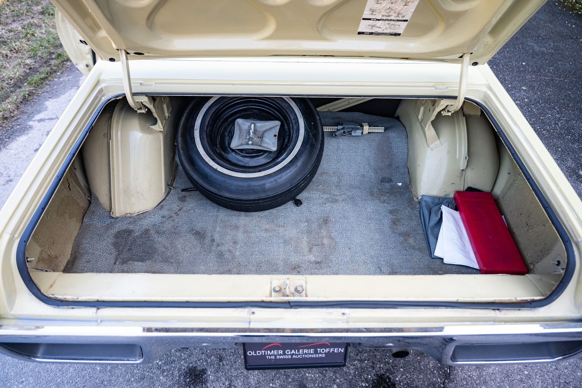 PLYMOUTH Satellite Sebring-image-14