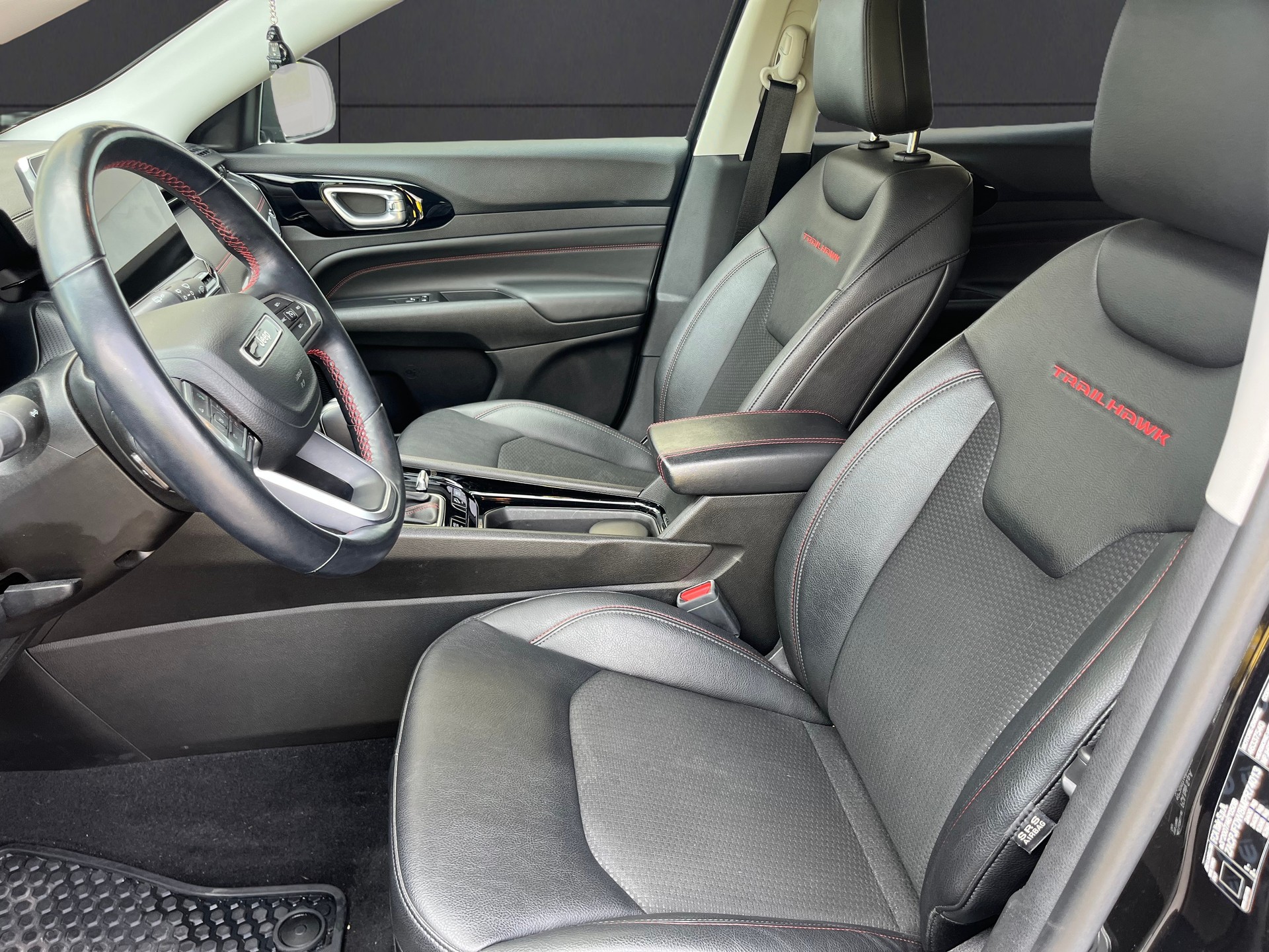 JEEP Compass 1.3 T PHEV Trailhawk AWD-image-8