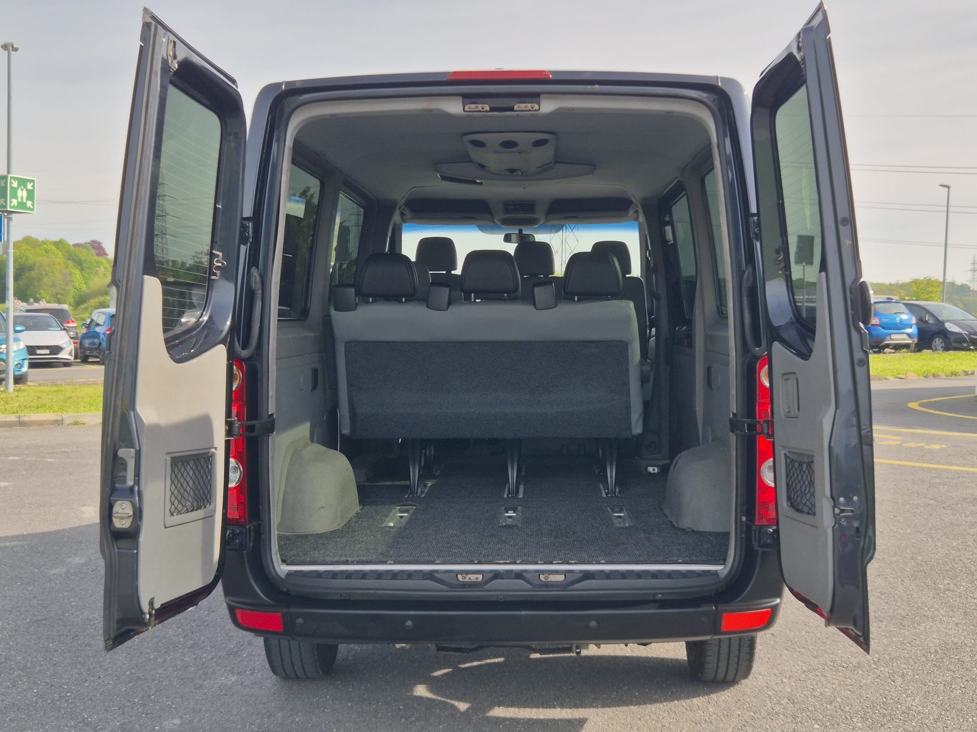 VW Crafter 35 2.5 TDI 109 PS-showroom-element-3