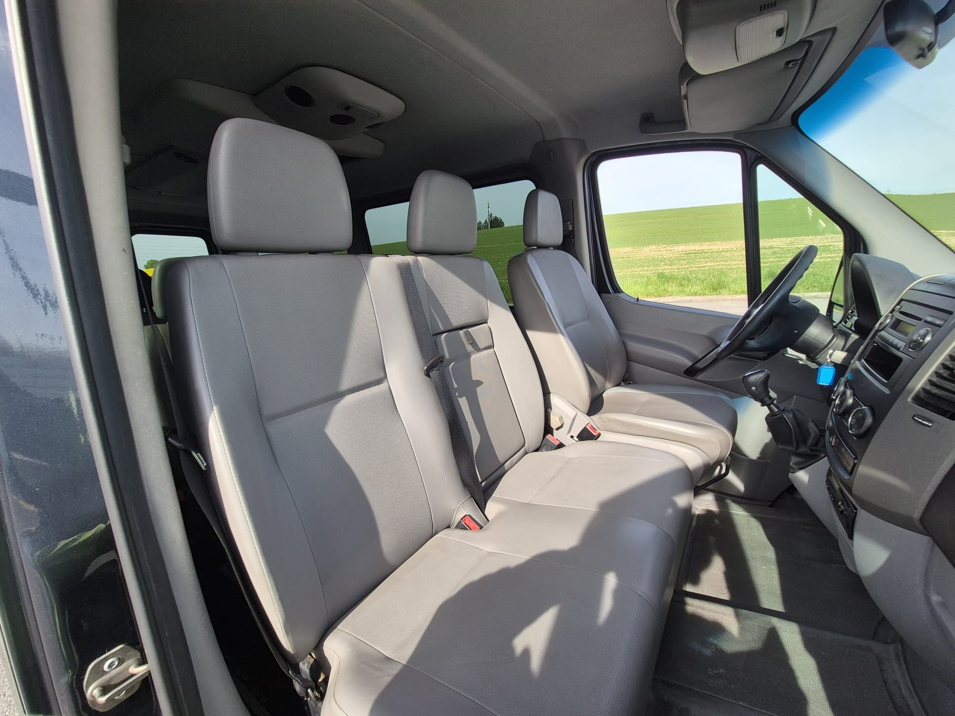 VW Crafter 35 2.5 TDI 109 PS-image-29