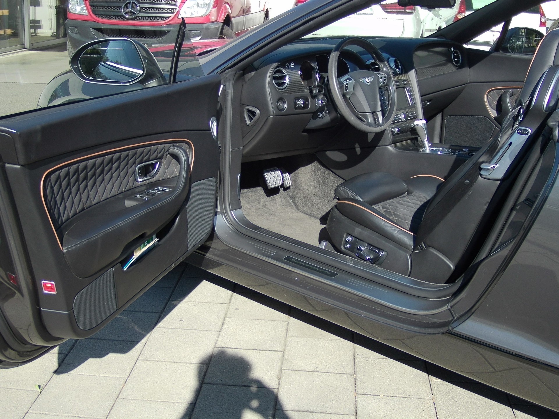 BENTLEY Supersports Convertible 6.0 mit 630 PS-image-8