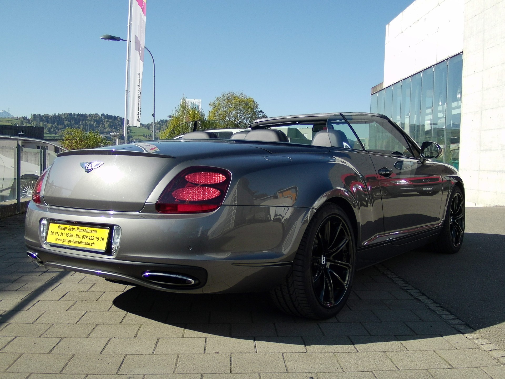 BENTLEY Supersports Convertible 6.0 mit 630 PS-image-1