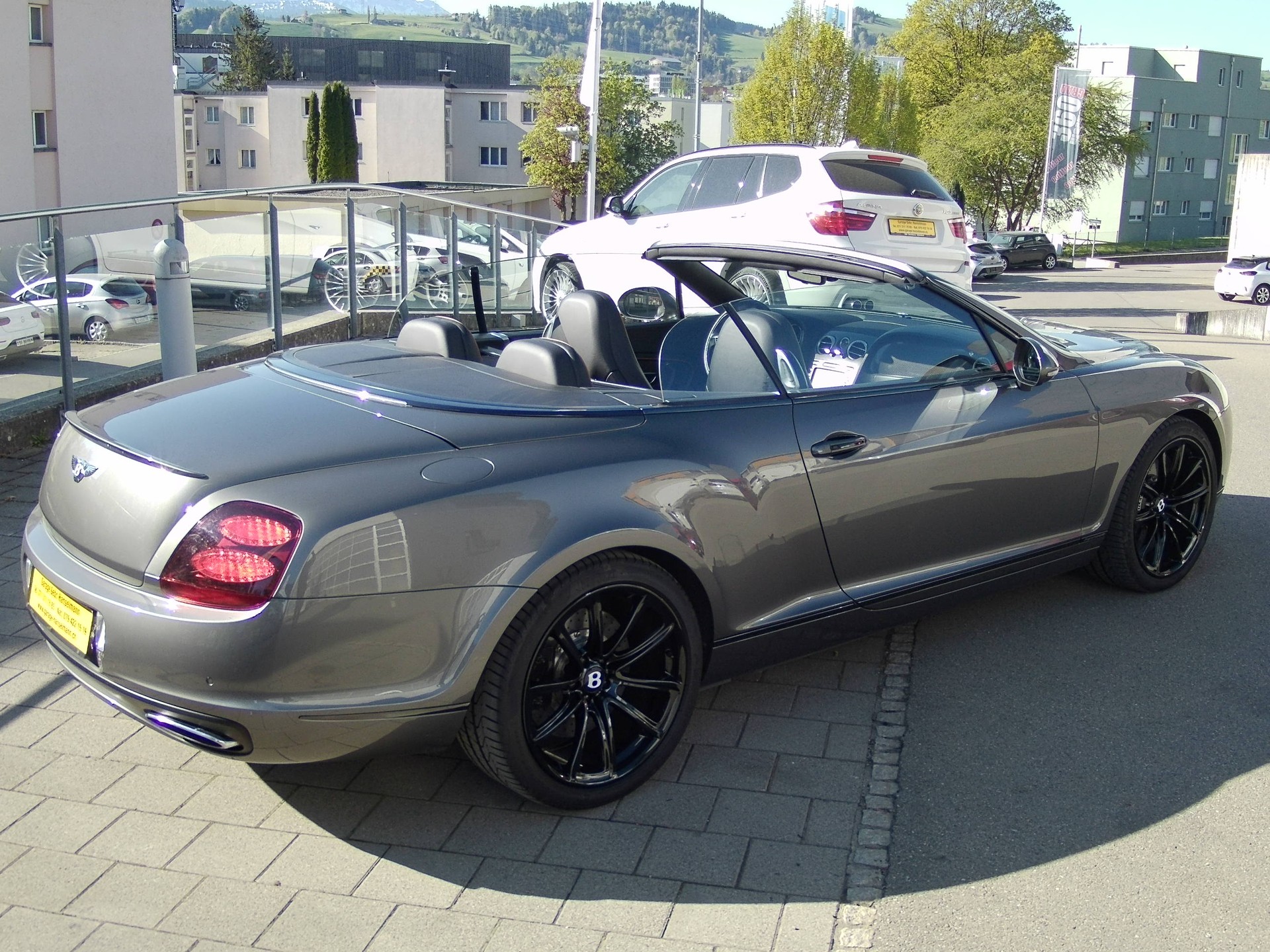 BENTLEY Supersports Convertible 6.0 mit 630 PS-image-2