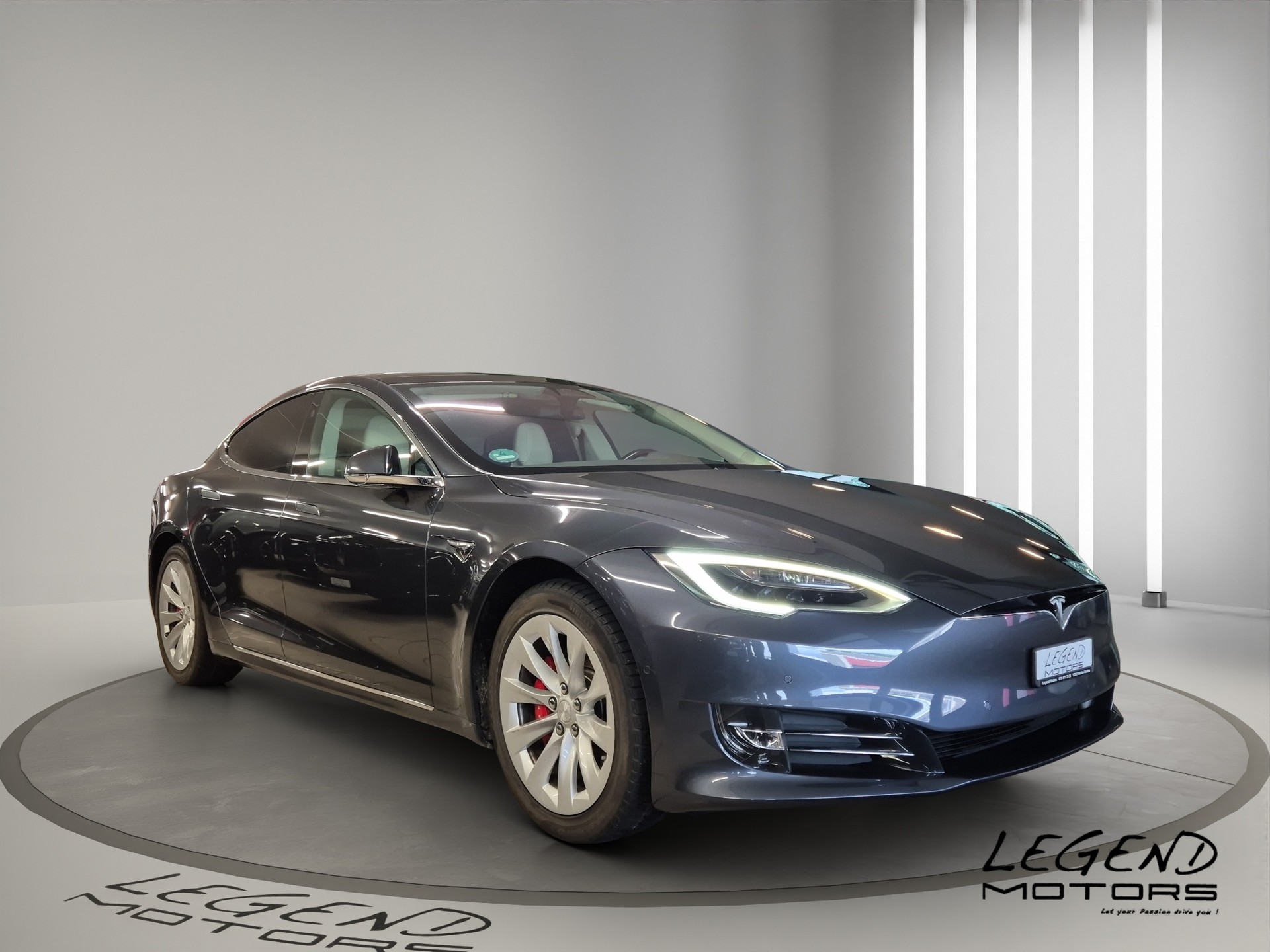 TESLA Model S 100 D Performance LEASING à partir de CHF 320.-/mois