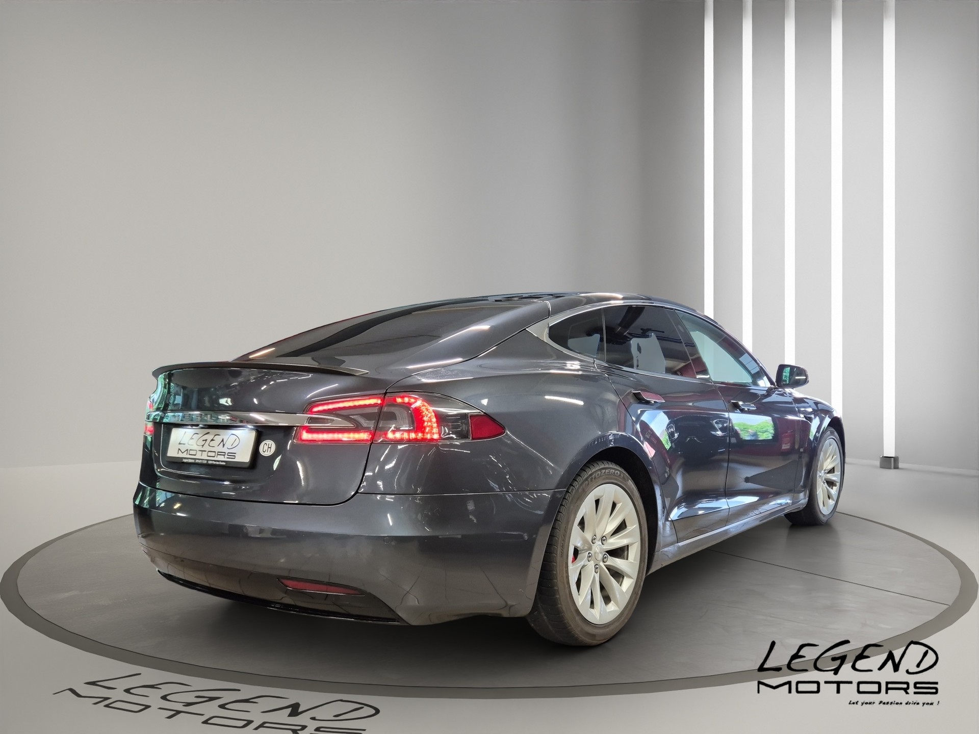 TESLA Model S 100 D Performance LEASING à partir de CHF 320.-/mois-image-5