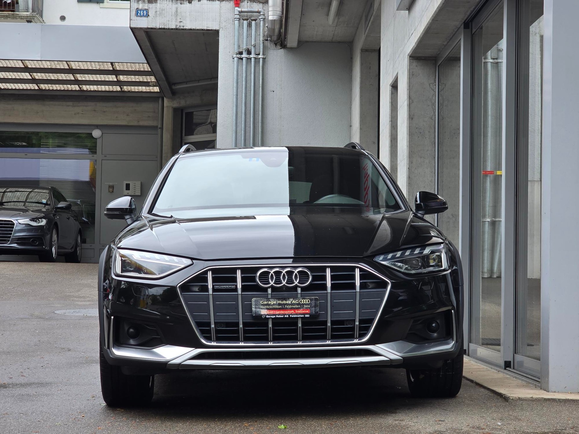 AUDI A4 allroad 40 TDI quattro tiptronic-showroom-element-3