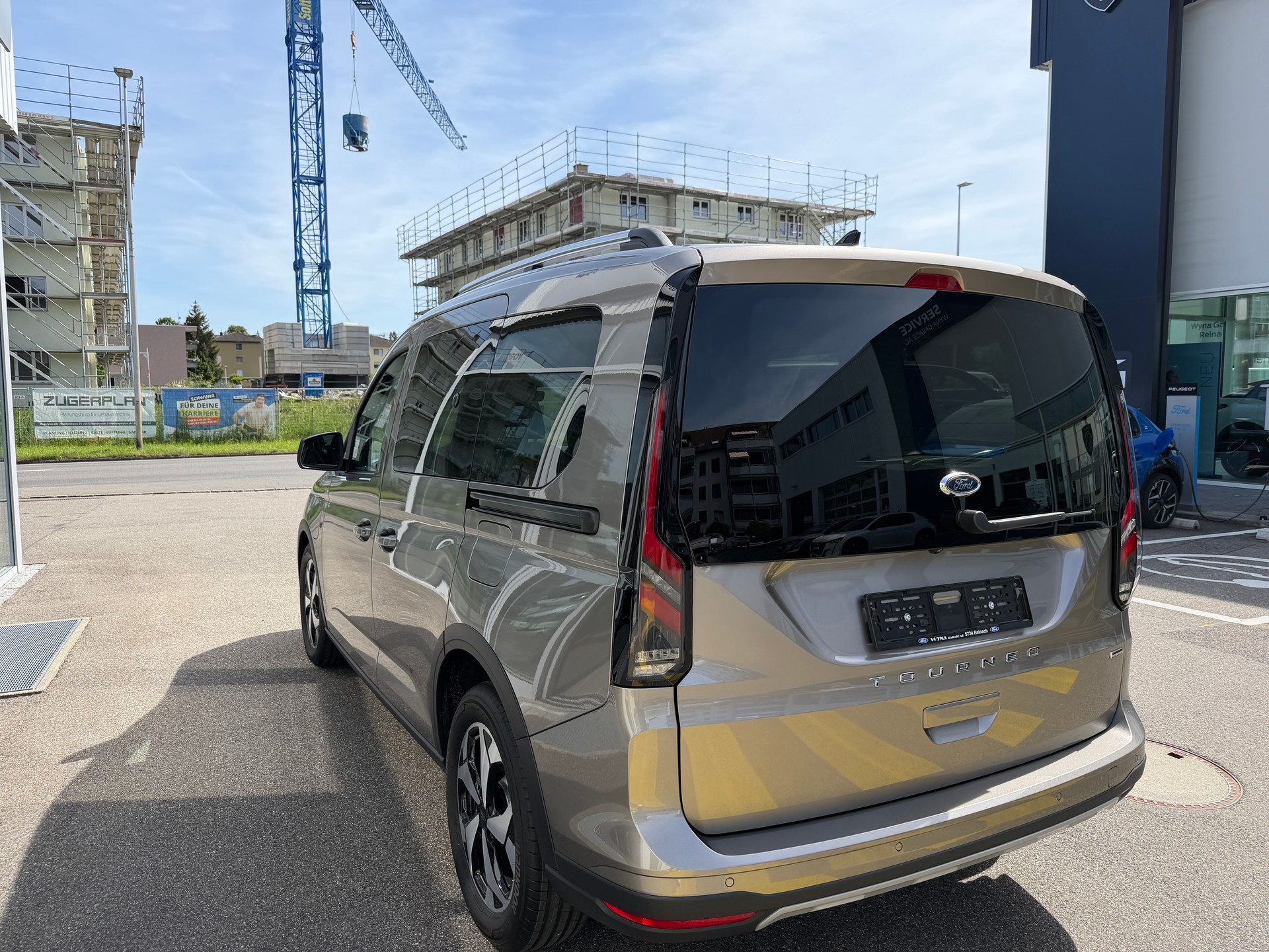 FORD Tourneo Connect 1.5 PHEV Active Automat-image-5