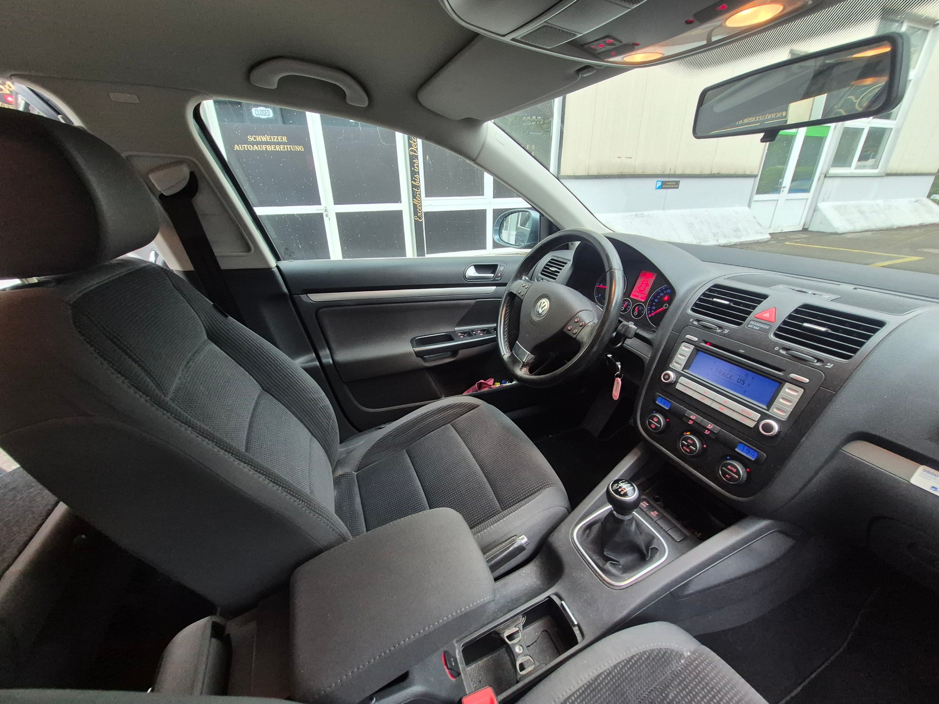 VW Golf Variant 2.0 TDI Comfortline-image-6