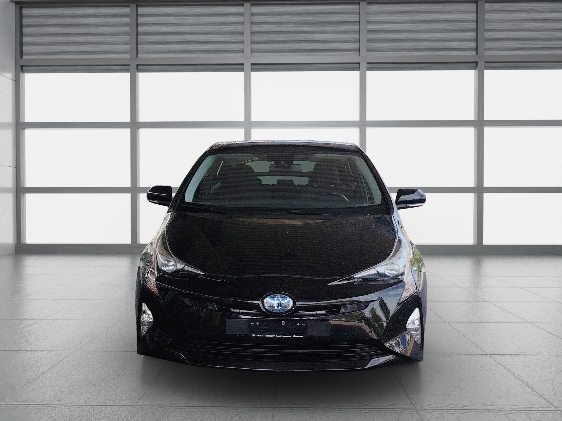 TOYOTA Prius 1.8 VVT-i HSD Sol-image-1
