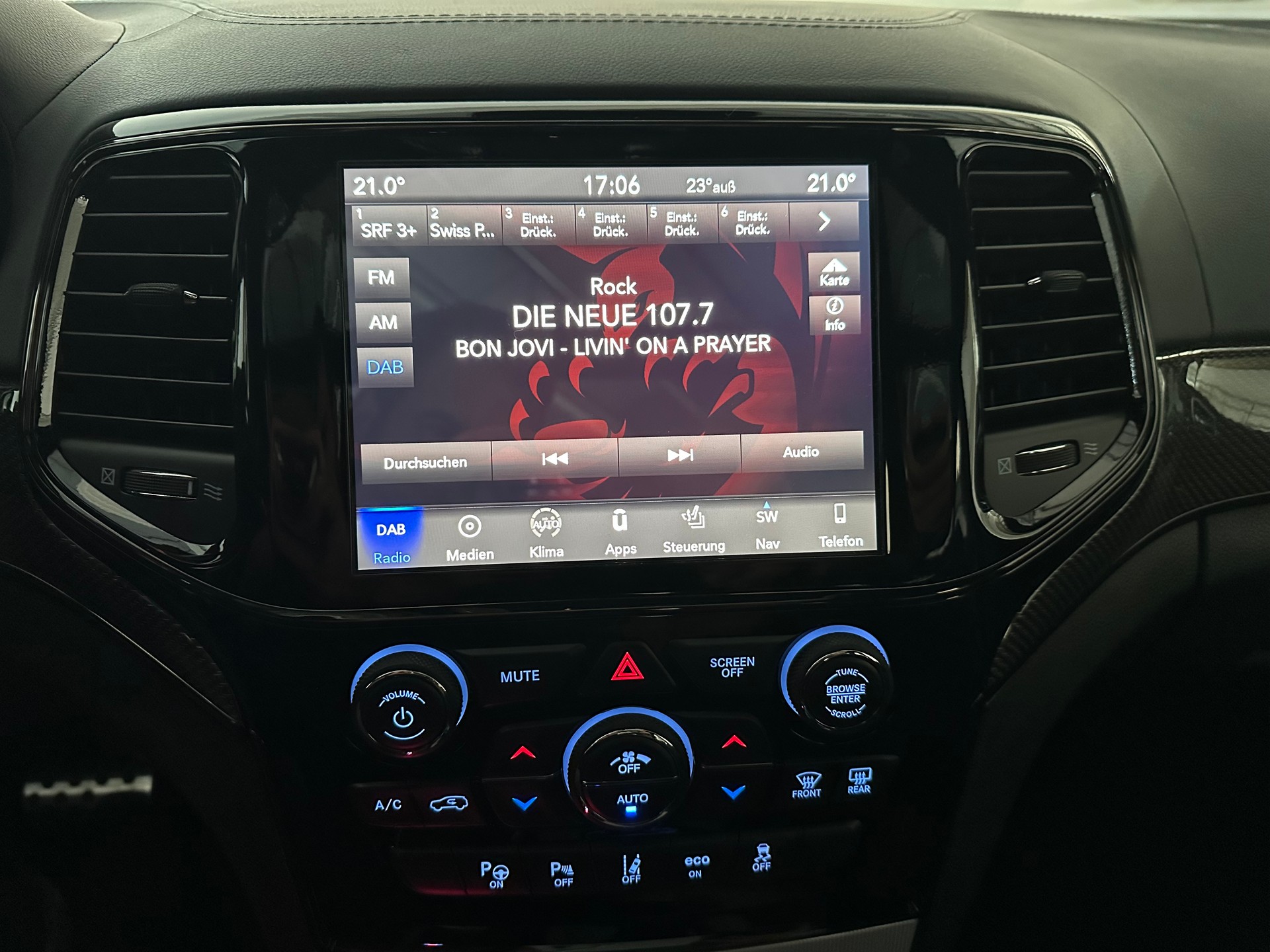 JEEP Grand Cherokee 6.2 V8 HEMI Trackhawk Automatic-image-7