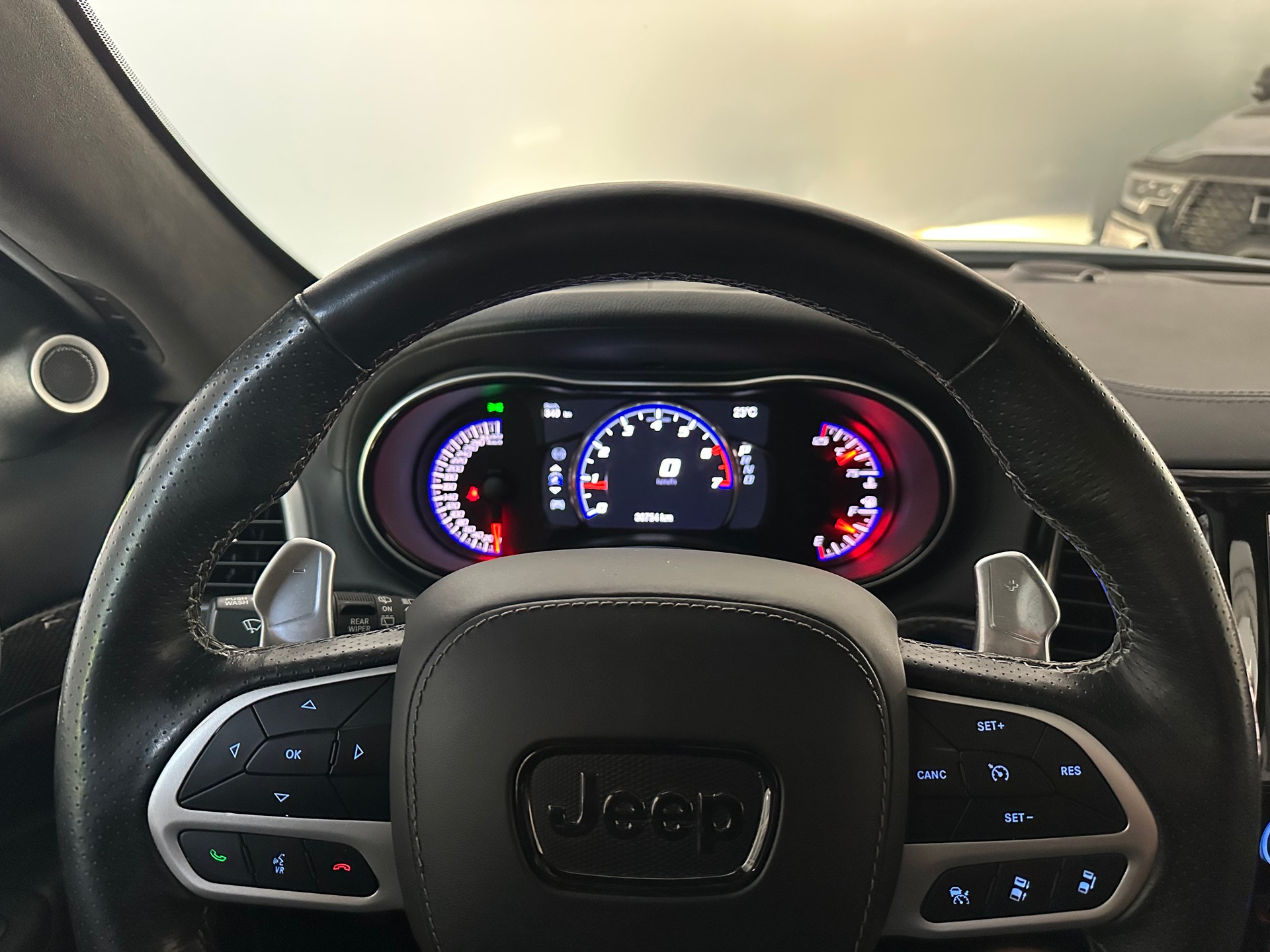 JEEP Grand Cherokee 6.2 V8 HEMI Trackhawk Automatic-image-6