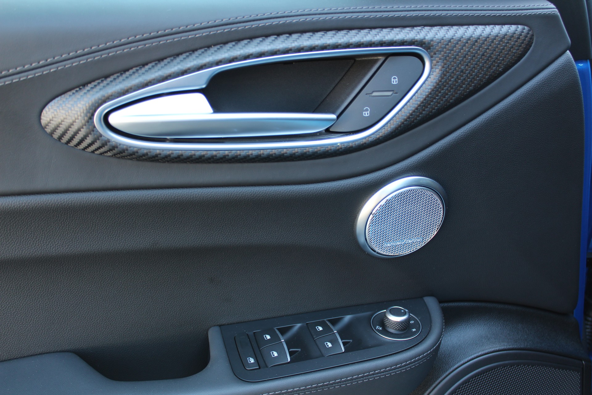 ALFA ROMEO Giulia 2.9 V6 Quadrifoglio-image-15