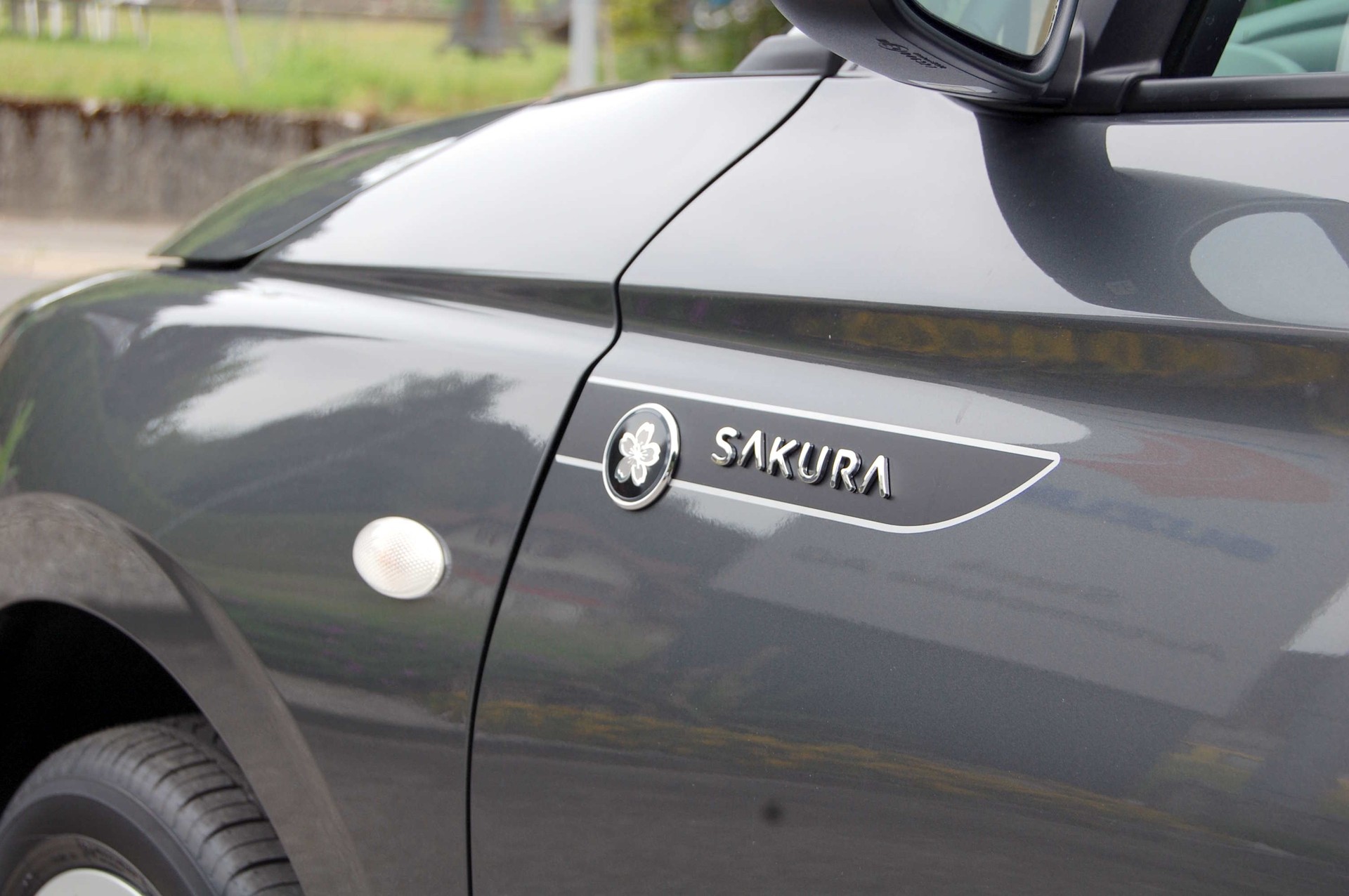 SUZUKI Swift 1.2 Sakura Hybrid 4x4-image-17