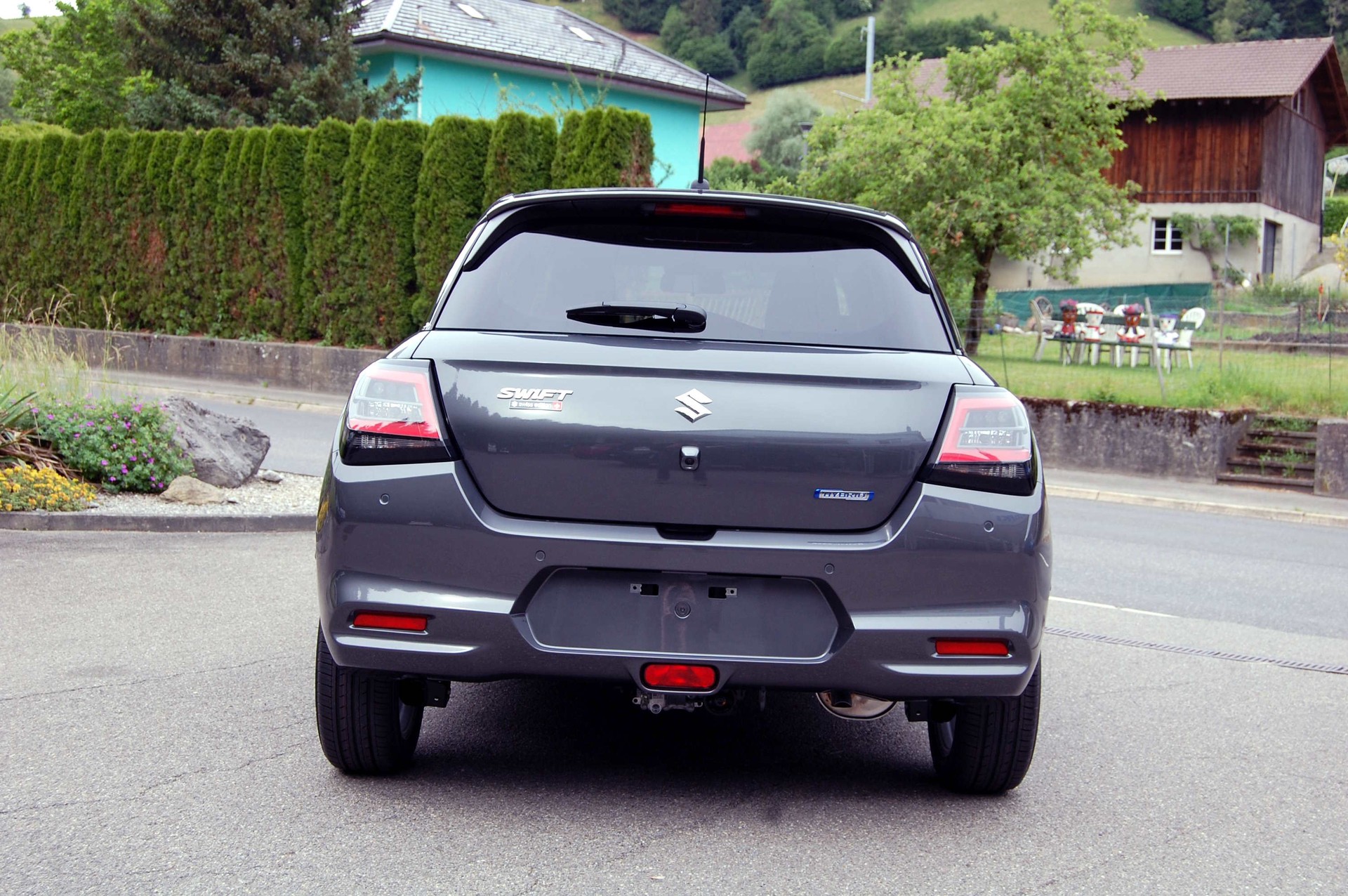 SUZUKI Swift 1.2 Sakura Hybrid 4x4-image-6