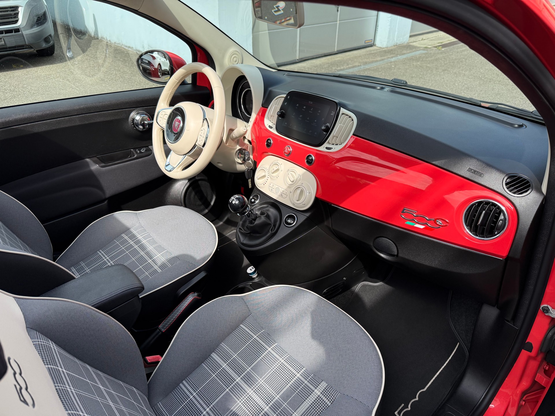 FIAT 500C 0.9 Twinair Lounge-image-10