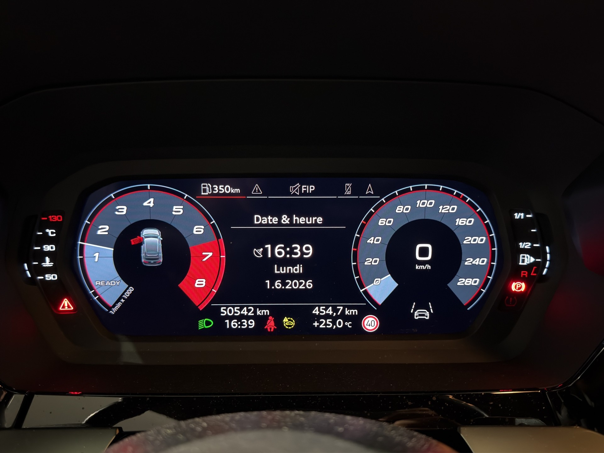 AUDI A3 Sportback 35 TFSI Attraction-image-10