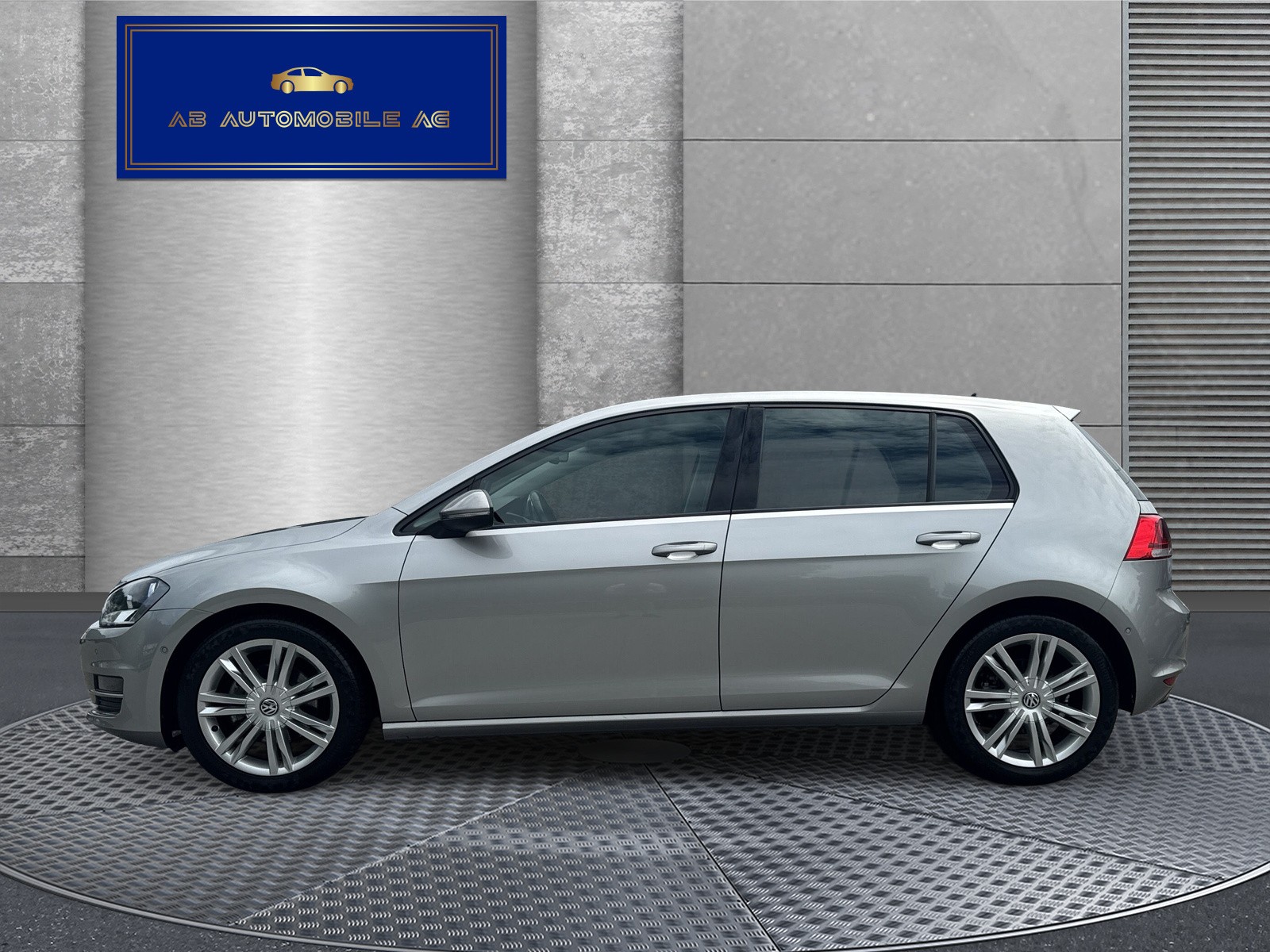 VW Golf 1.4 TSI Highline DSG-image-3