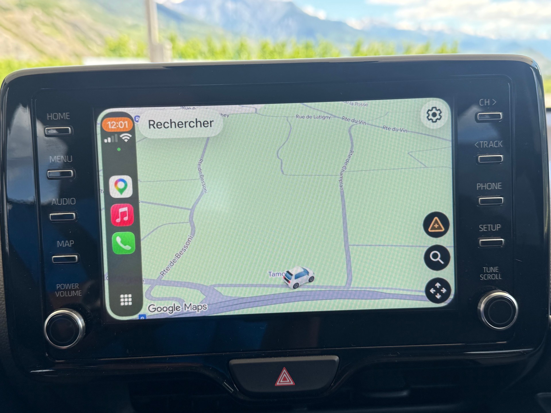 MAZDA 2 Hybrid Agile-image-9