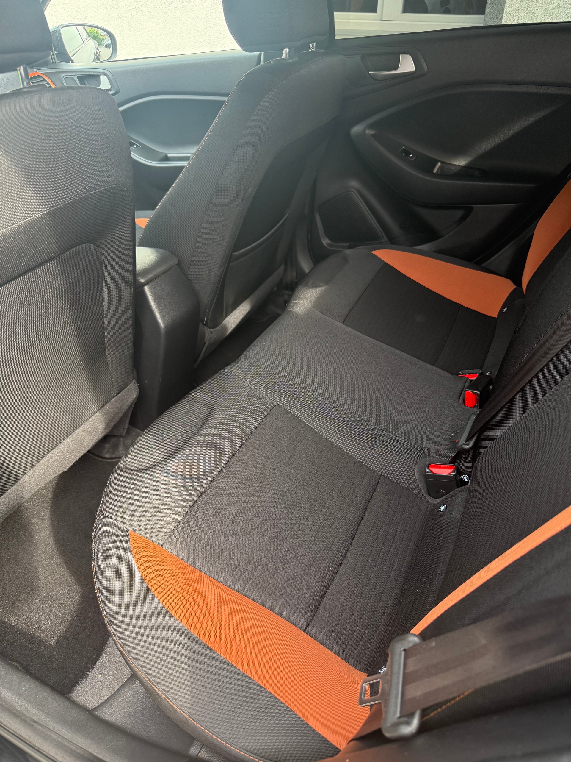 HYUNDAI i20 Active 1.0 T-GDi Amplia-image-15