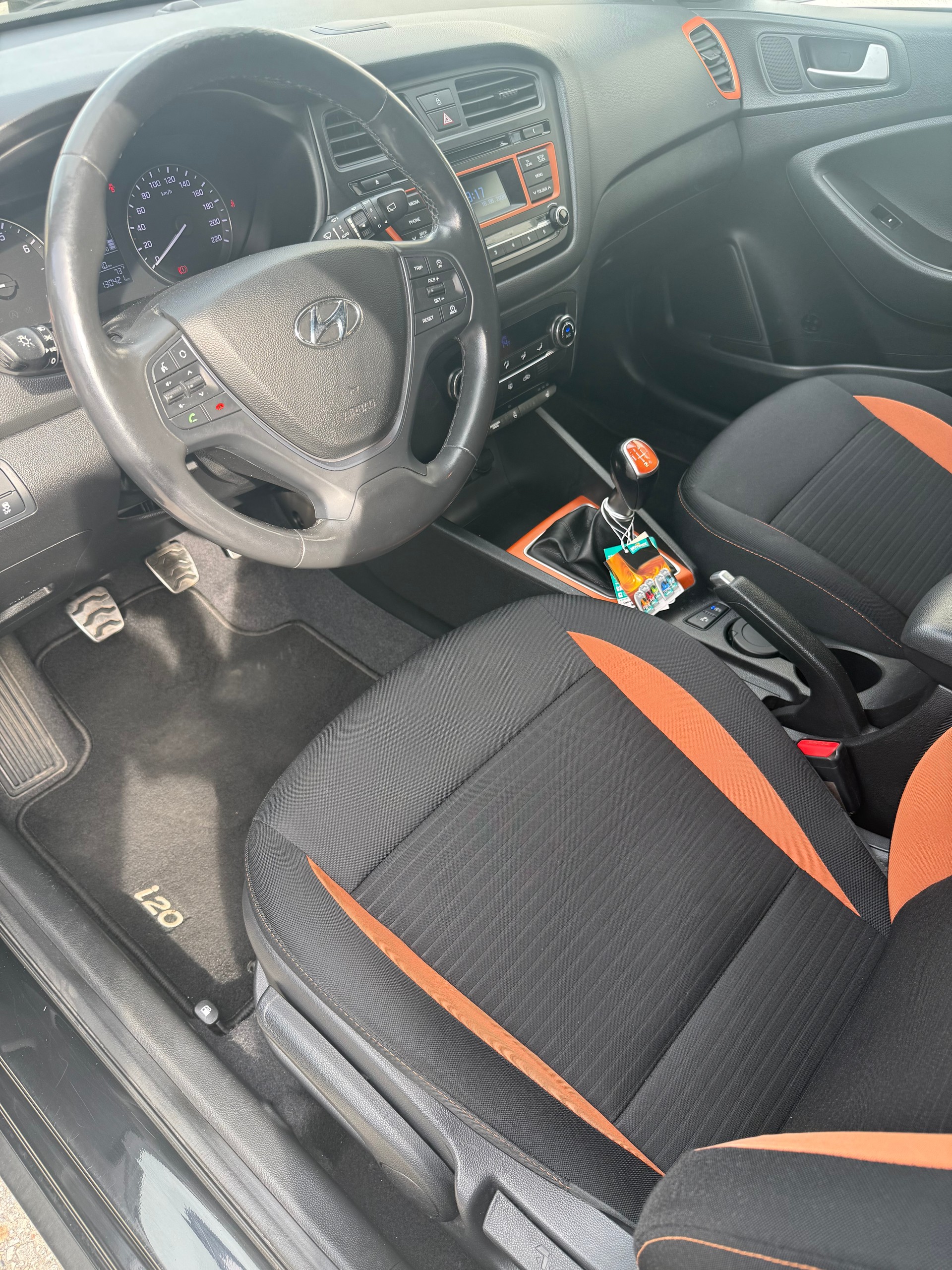 HYUNDAI i20 Active 1.0 T-GDi Amplia-image-13