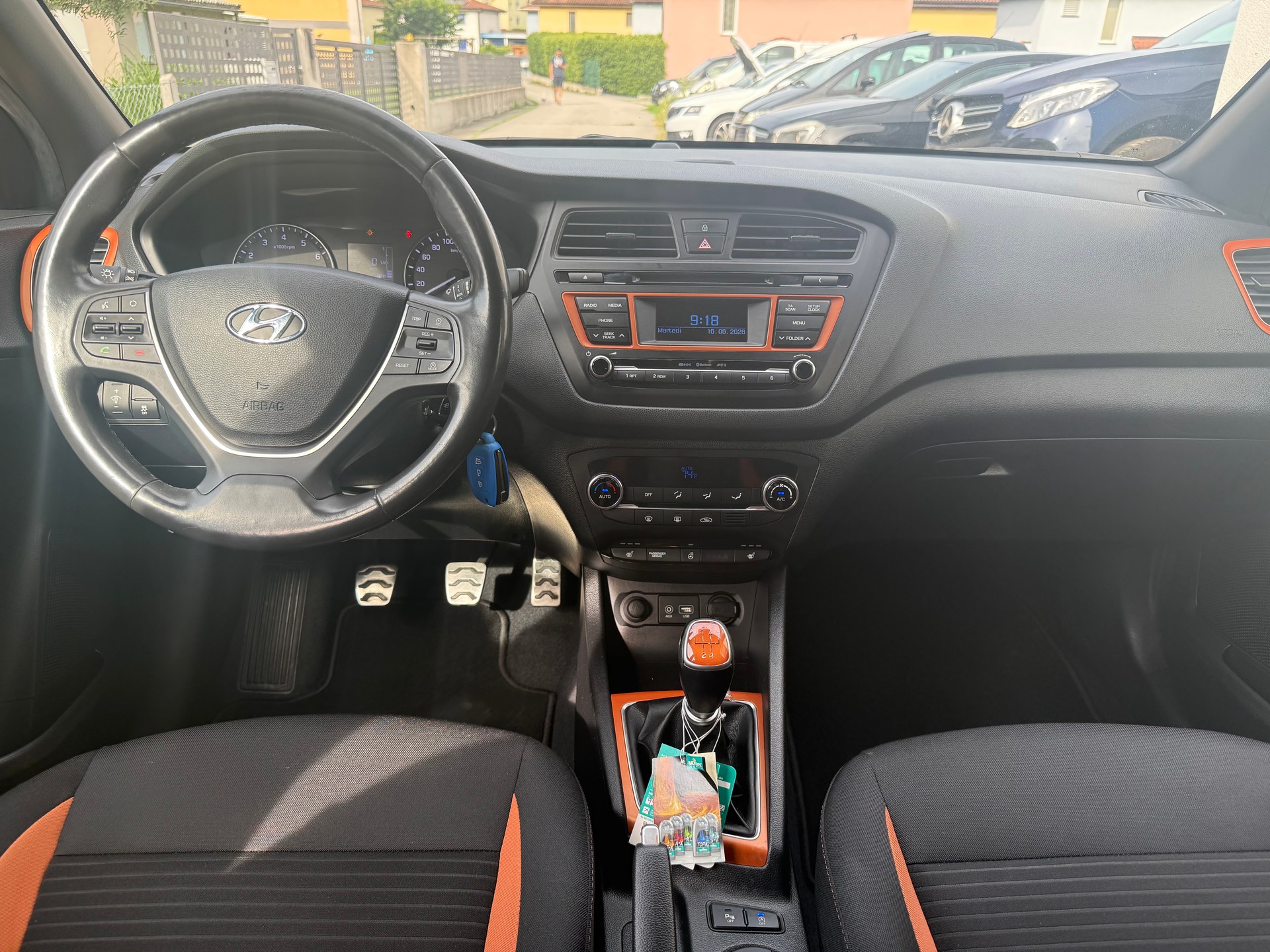 HYUNDAI i20 Active 1.0 T-GDi Amplia-image-11