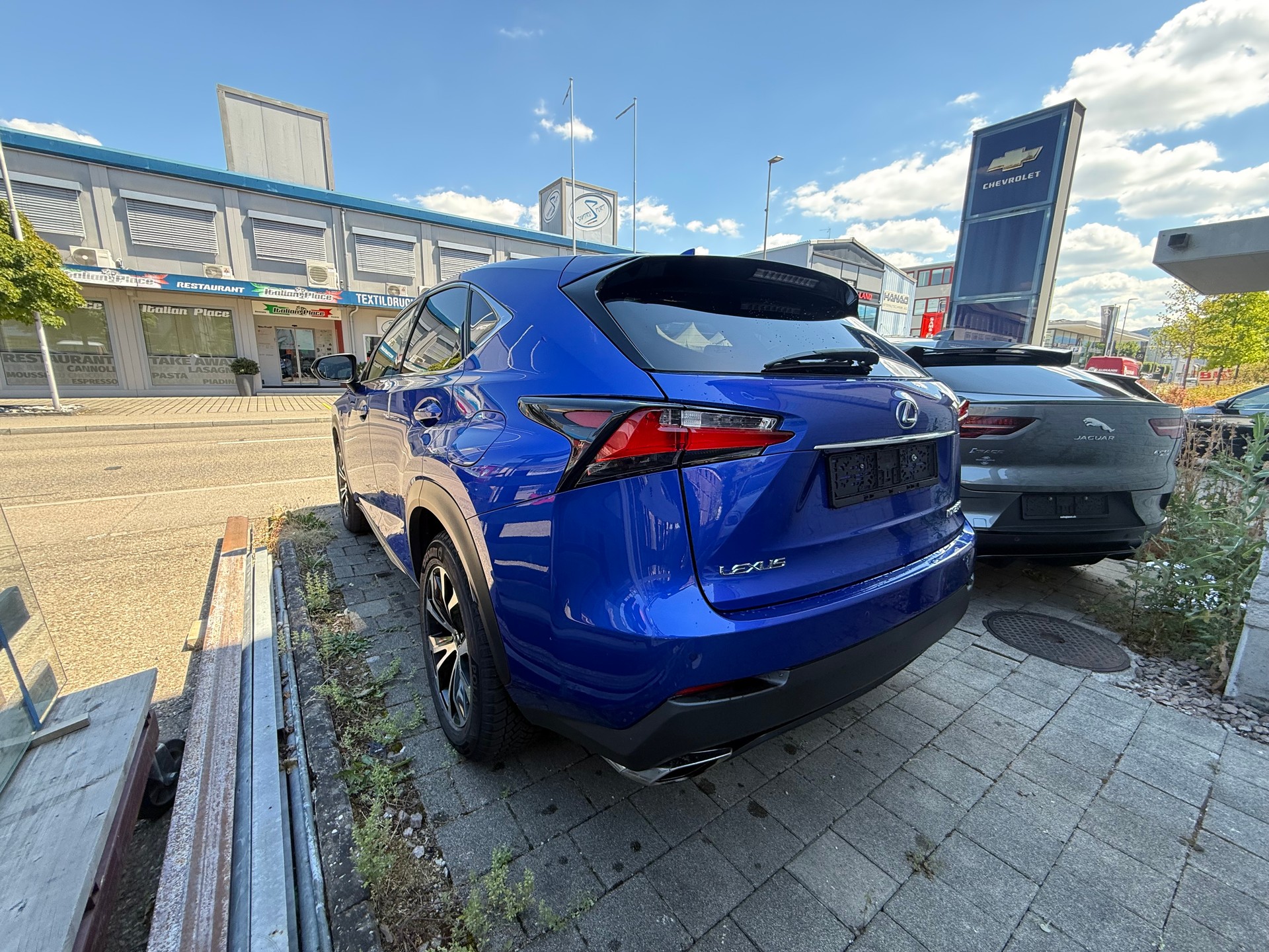 LEXUS NX 200t F-Sport AWD Automatic-image-10