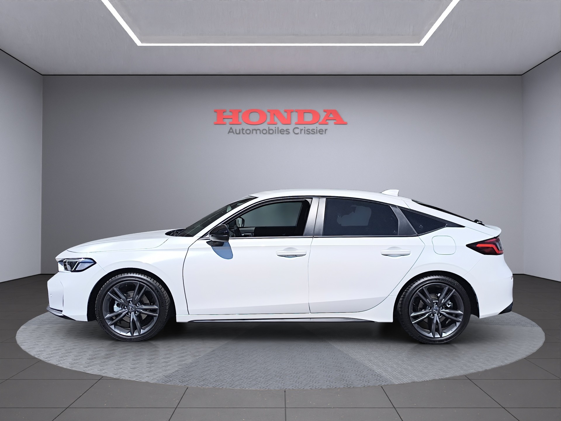 HONDA Civic 2.0 i-MMD Sport-showroom-element-3