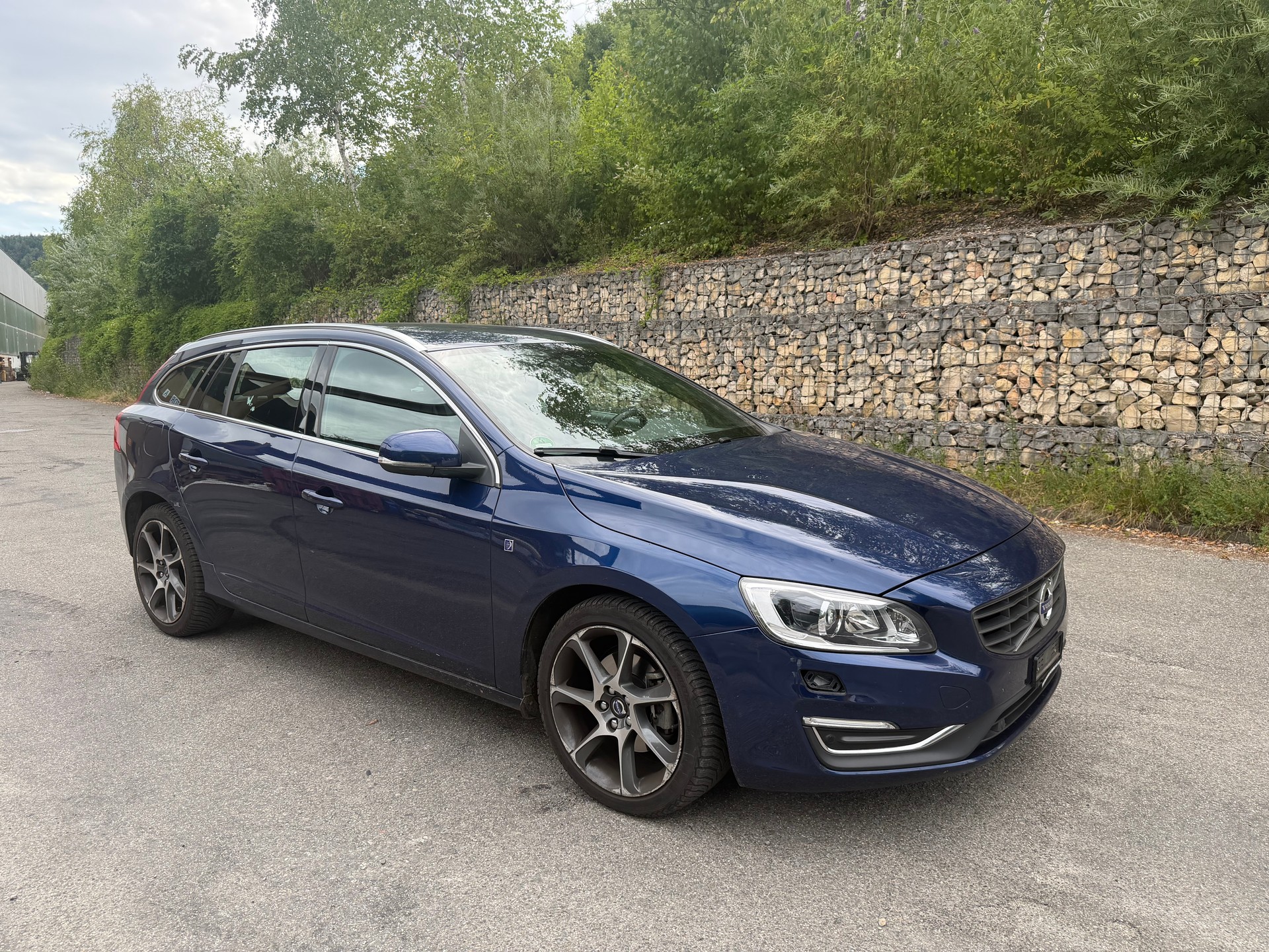VOLVO V60 T3 OceanRace