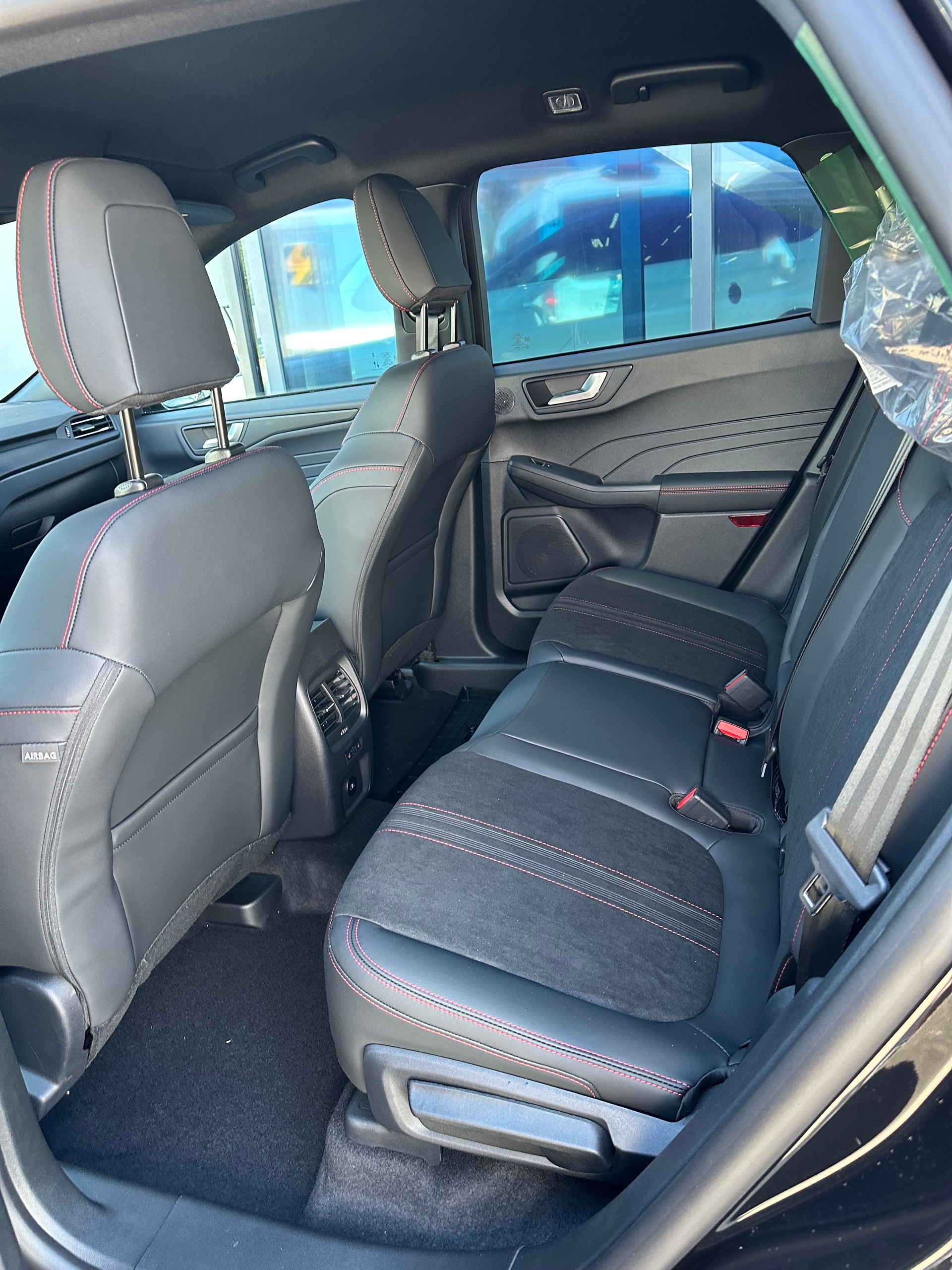 FORD Kuga 2.5 Hybrid ST-Line X 4x4 FHEV/Aut.-image-12