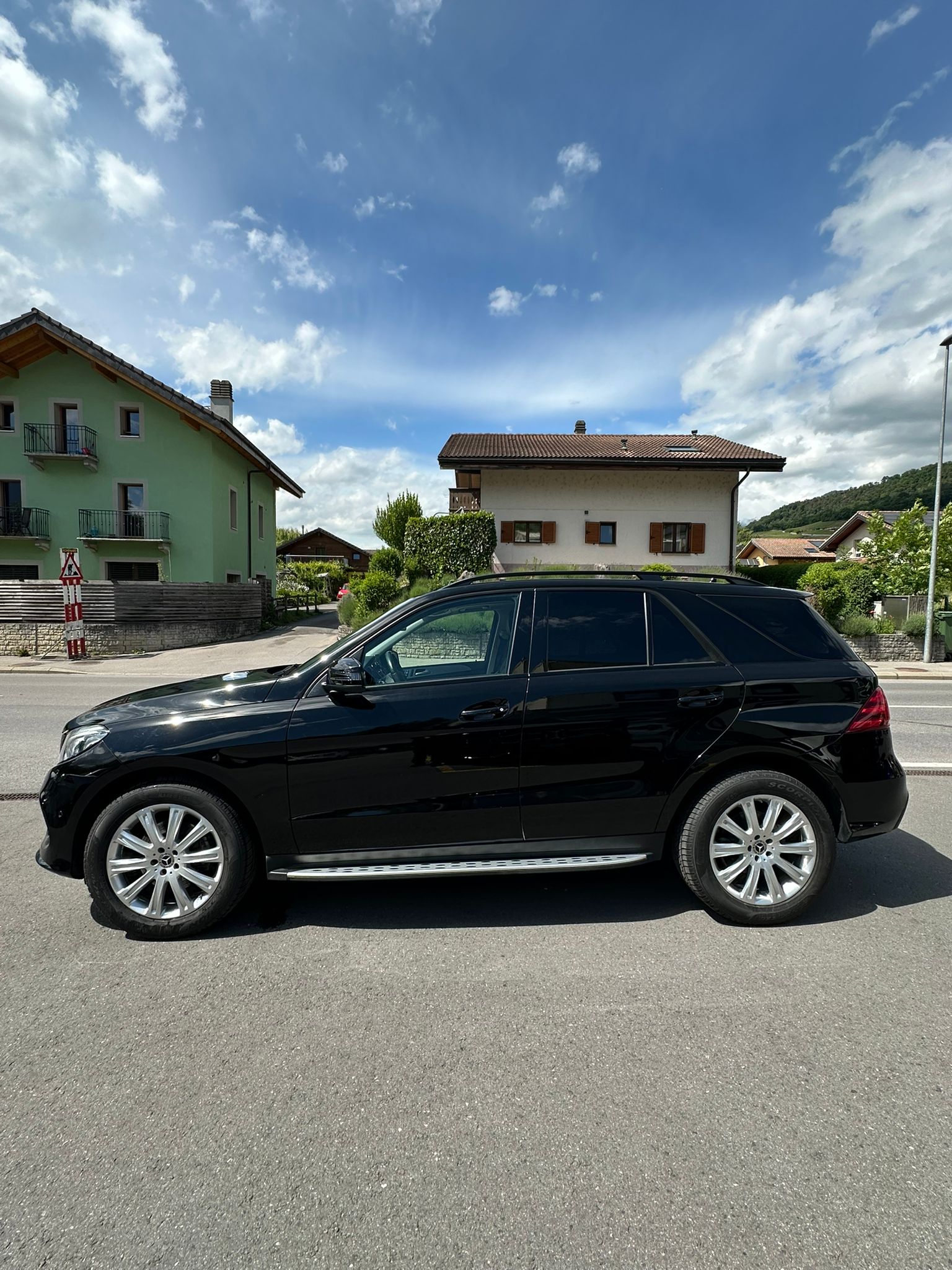 MERCEDES-BENZ GLE 350 d Executive 4Matic 9G-Tronic-image-6