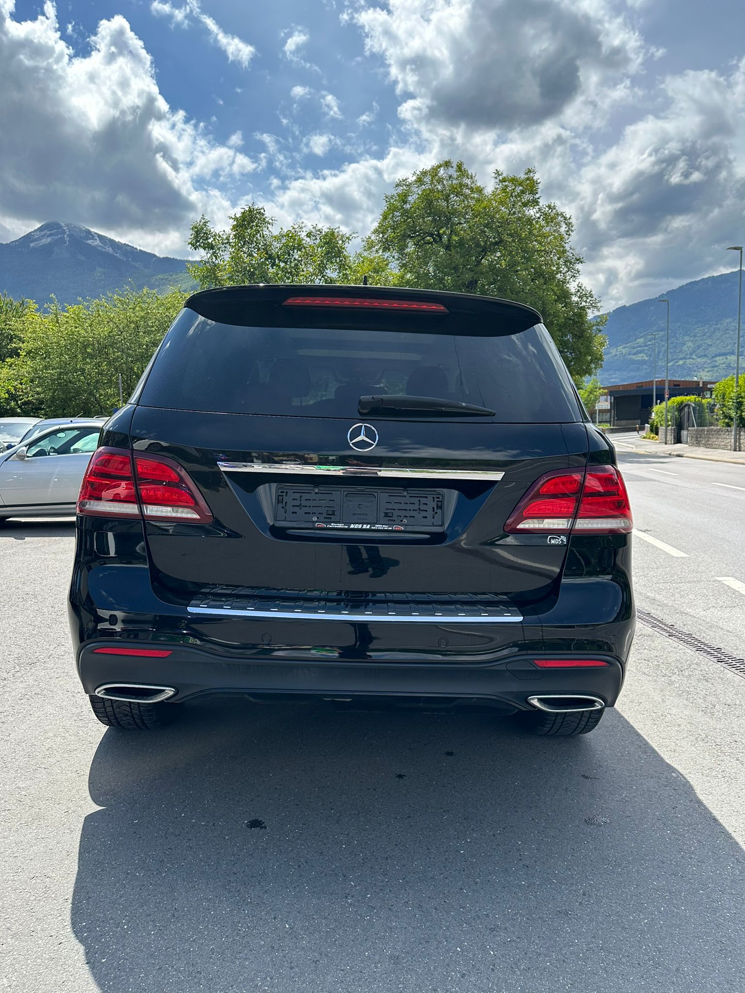 MERCEDES-BENZ GLE 350 d Executive 4Matic 9G-Tronic-image-4