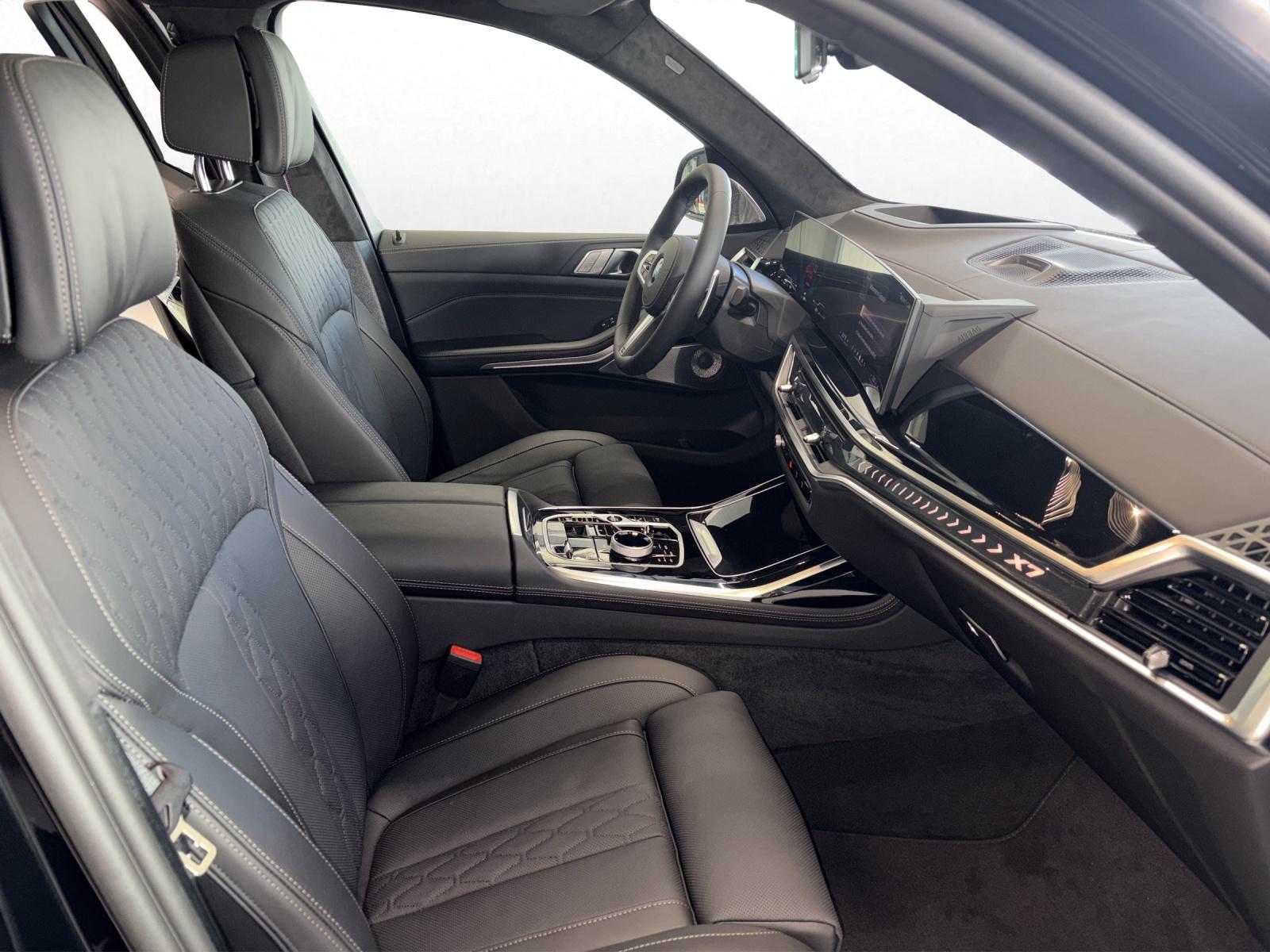 BMW X7 40d xDrive-image-15