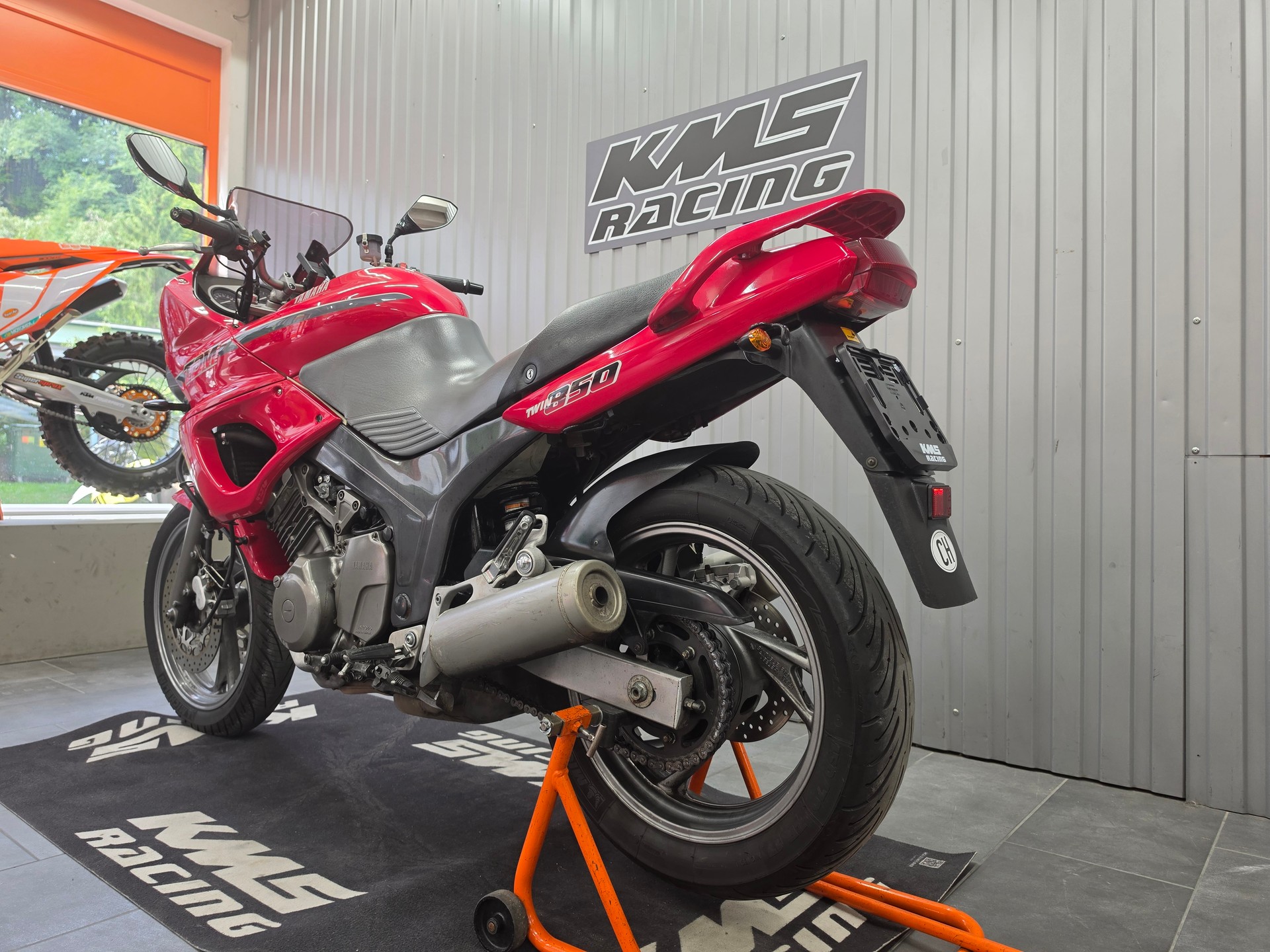 YAMAHA TDM 850-image-3