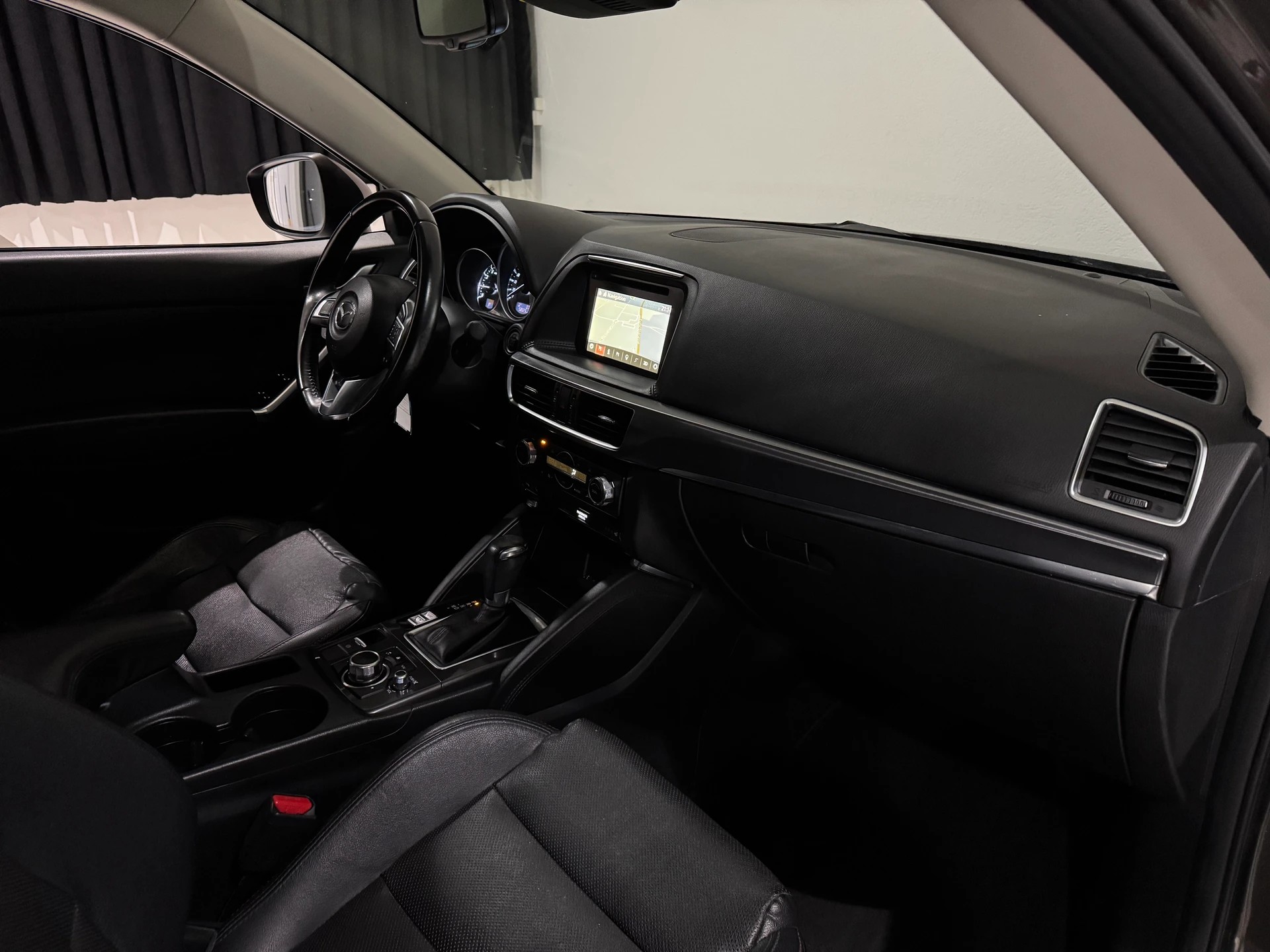 MAZDA CX-5 2.5 Revolution AWD Skyactive-G Automatic-image-10