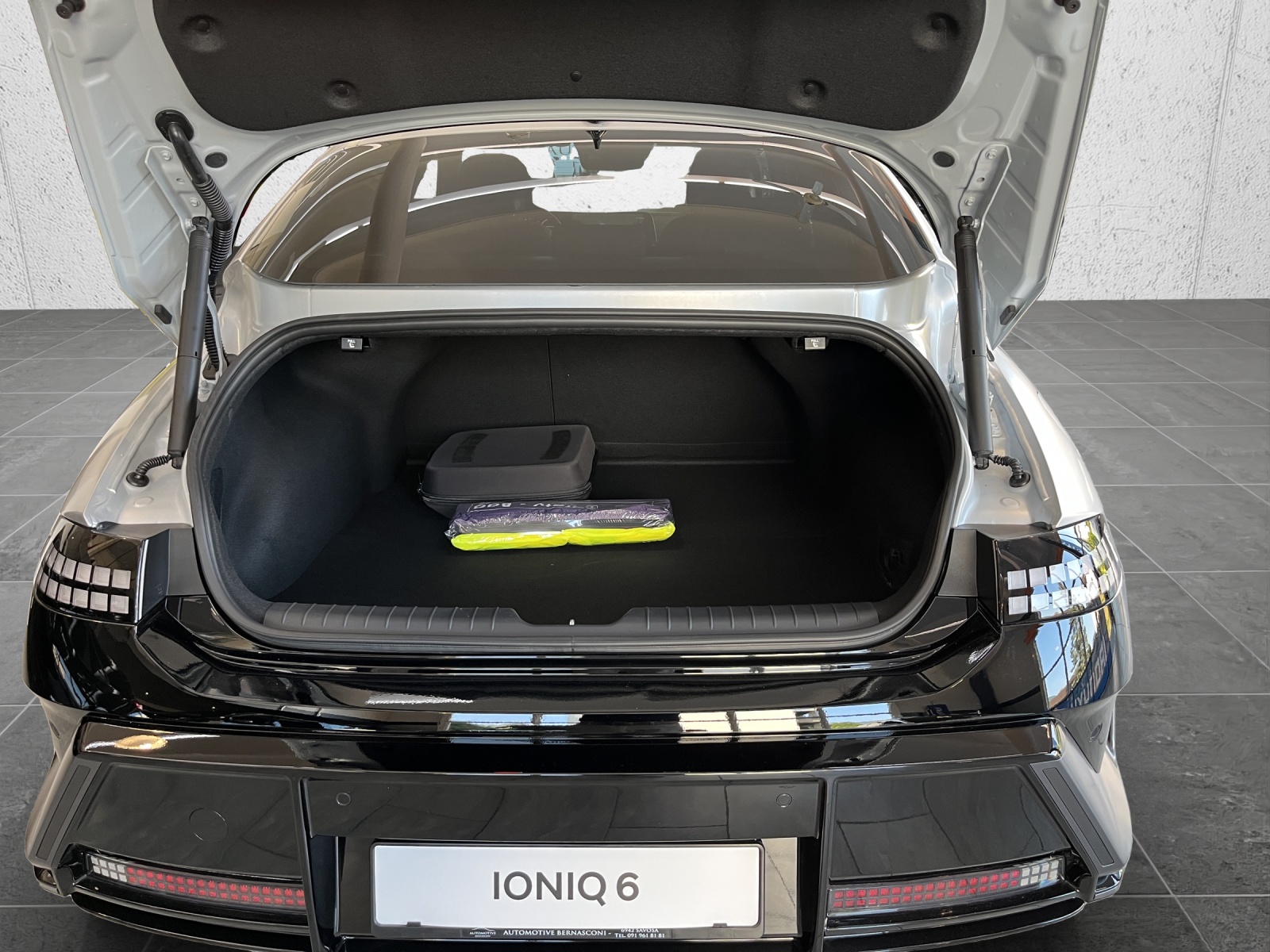 HYUNDAI Ioniq 6 84kWh N Line 4WD-image-12