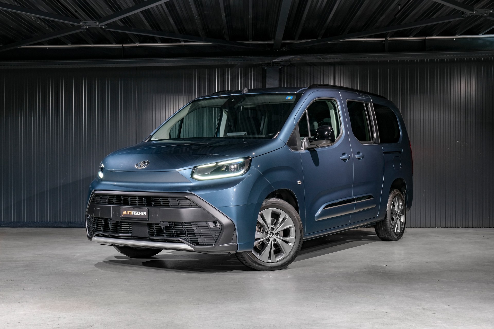 TOYOTA Proace City Verso 1.5 Trend L2 Automatik